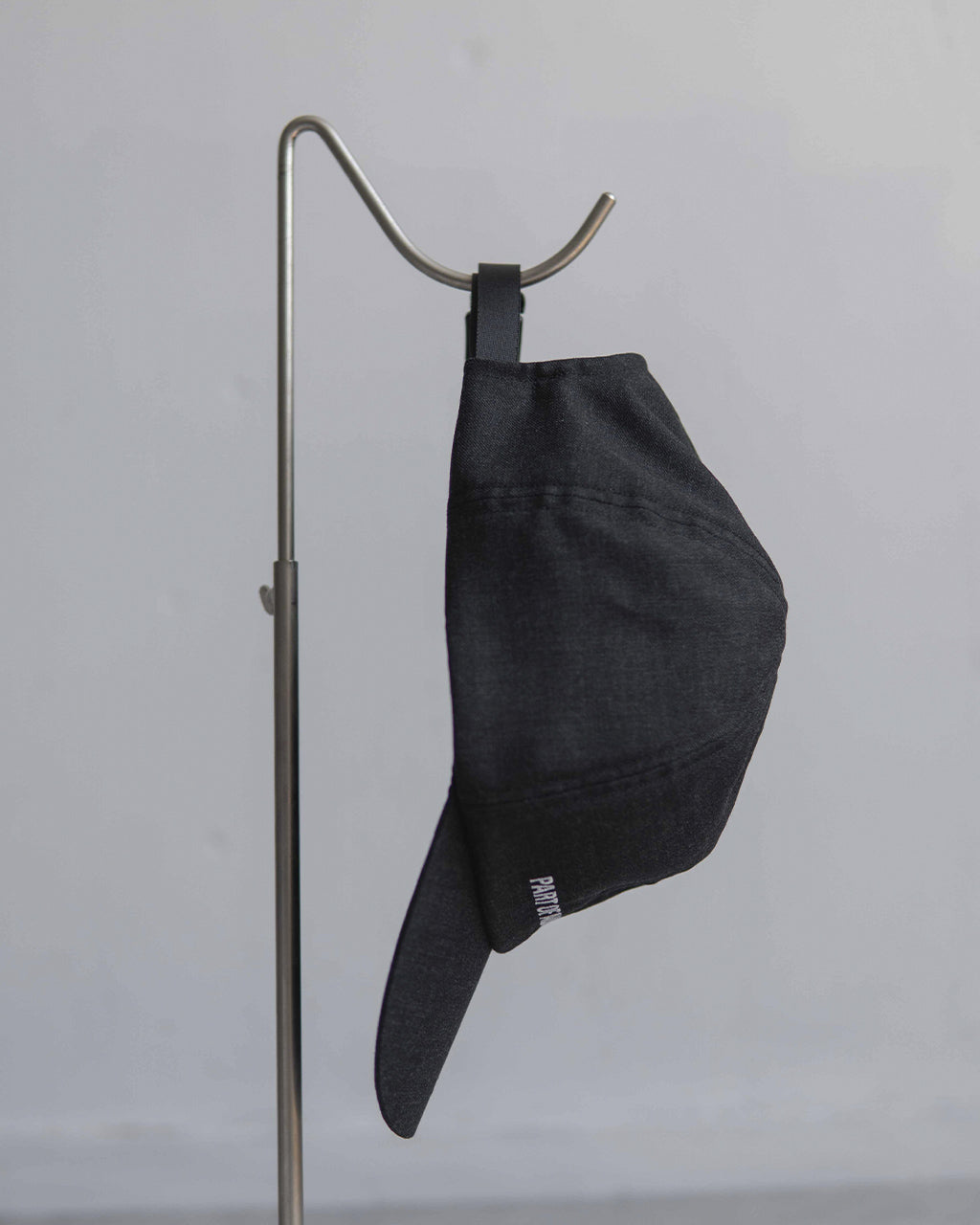 COMESANDGOES ULYSSES CAP 28272