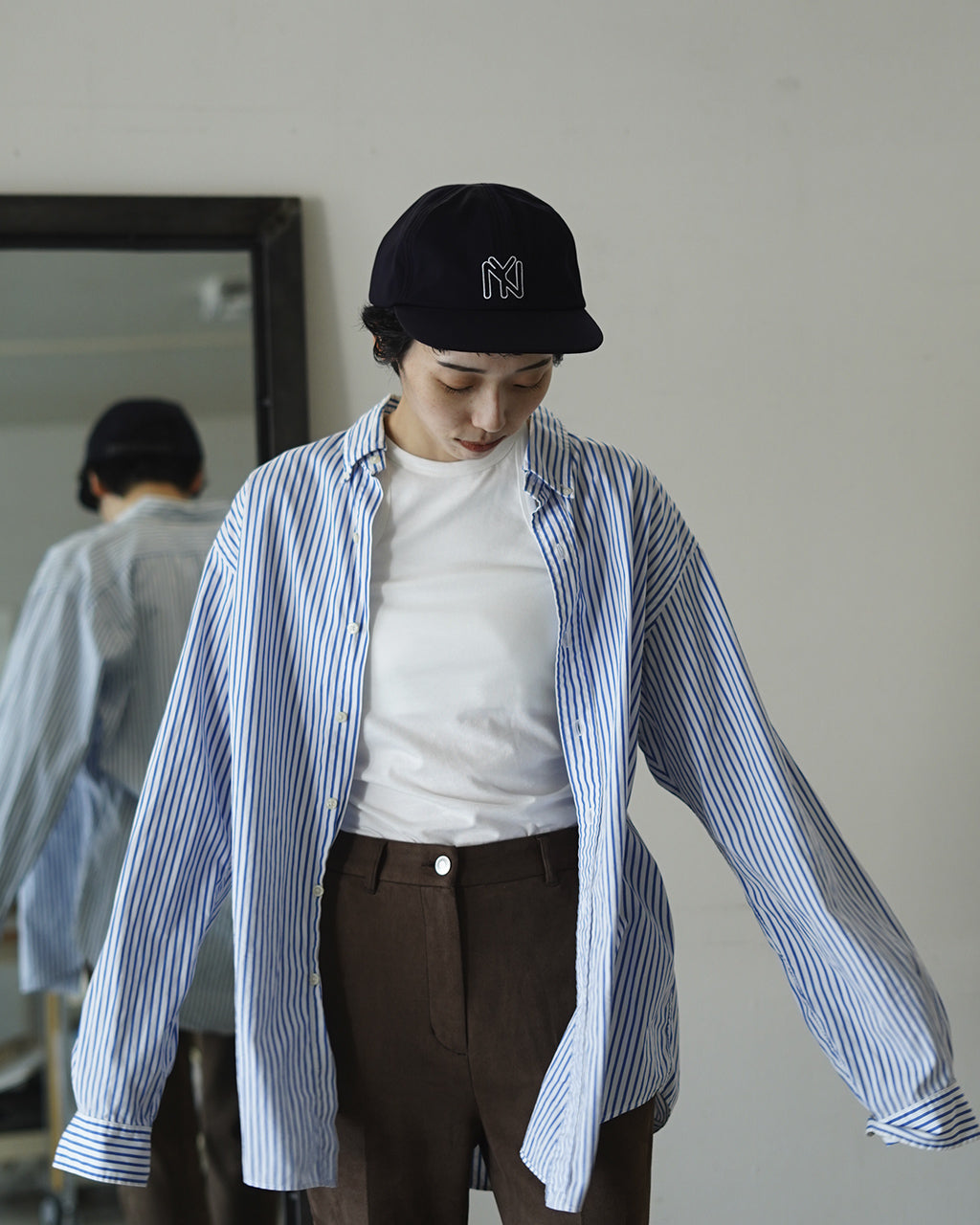 COMESANDGOES NY CAP 28296