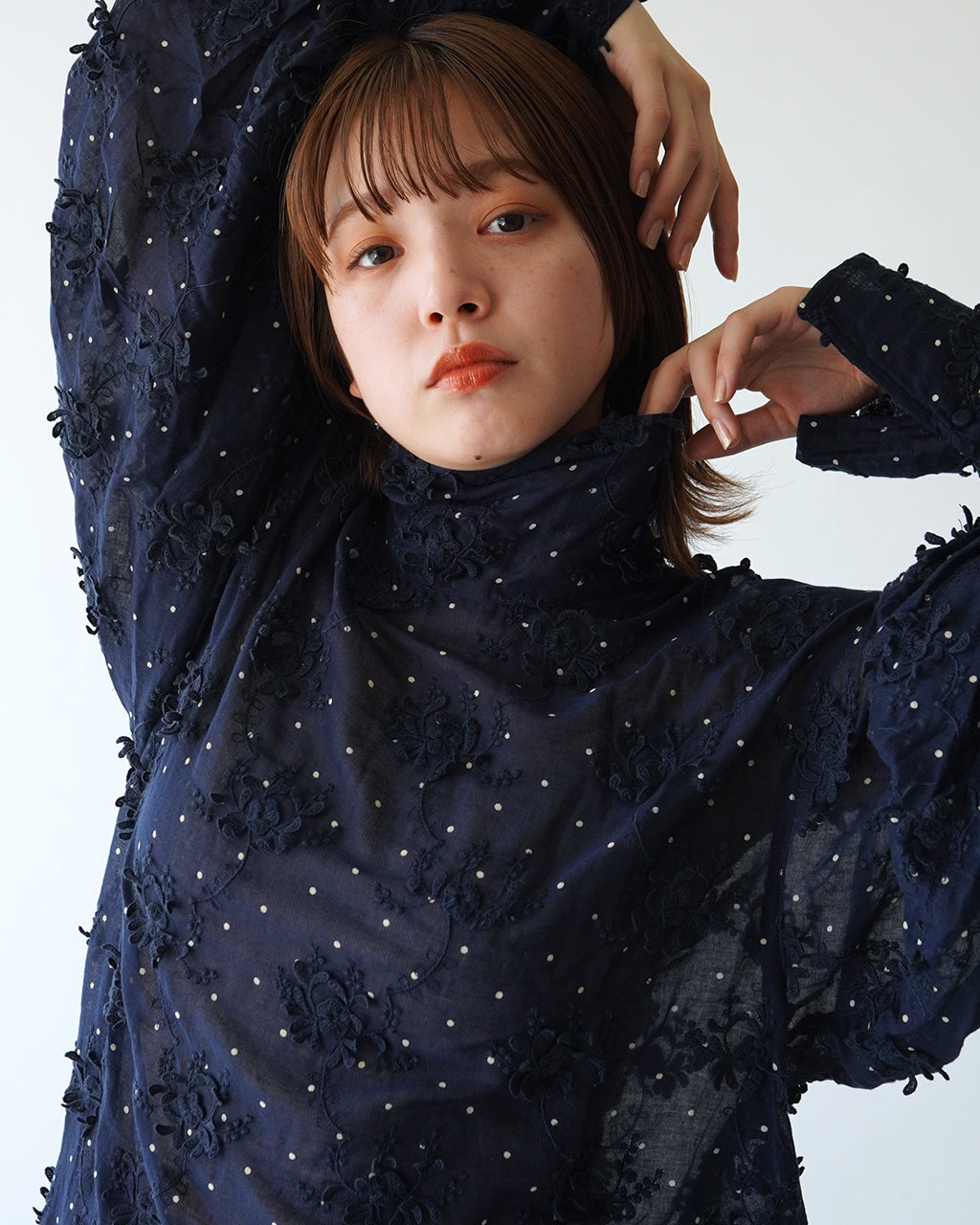 【SALE！40%OFF】crinkle crinkle crinkle クリンクル クリンクル クリンクル ブラウス ドット柄 刺繍 花柄 3D EMBROIDERY DOT LONG BLOUSE CC-3024【送料無料】