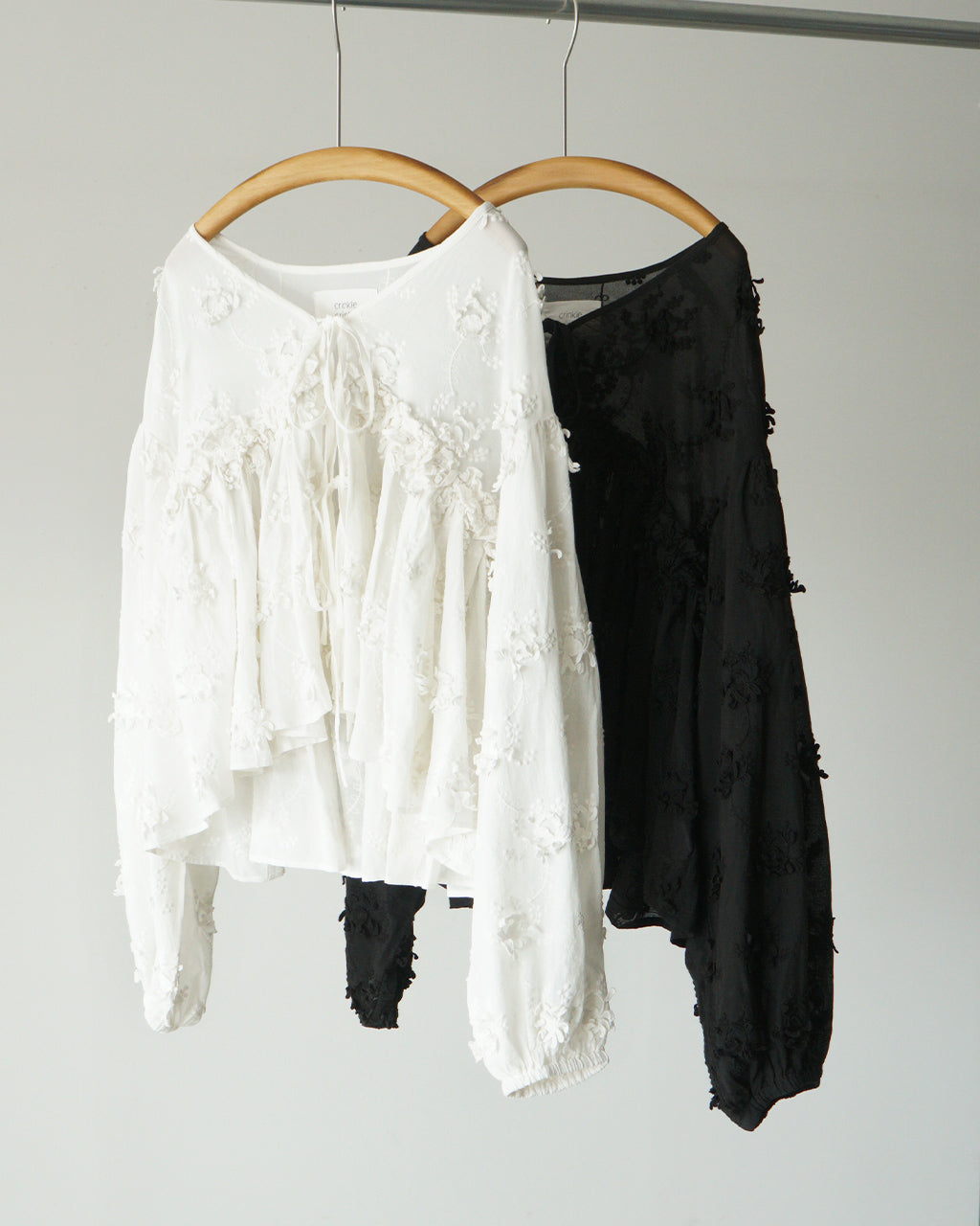 トップス crinkle crinkle crinkleEMBROIDERY BOLERO crinkle crinkle crinkle クリンクル クリンクル クリンクル 3D エン