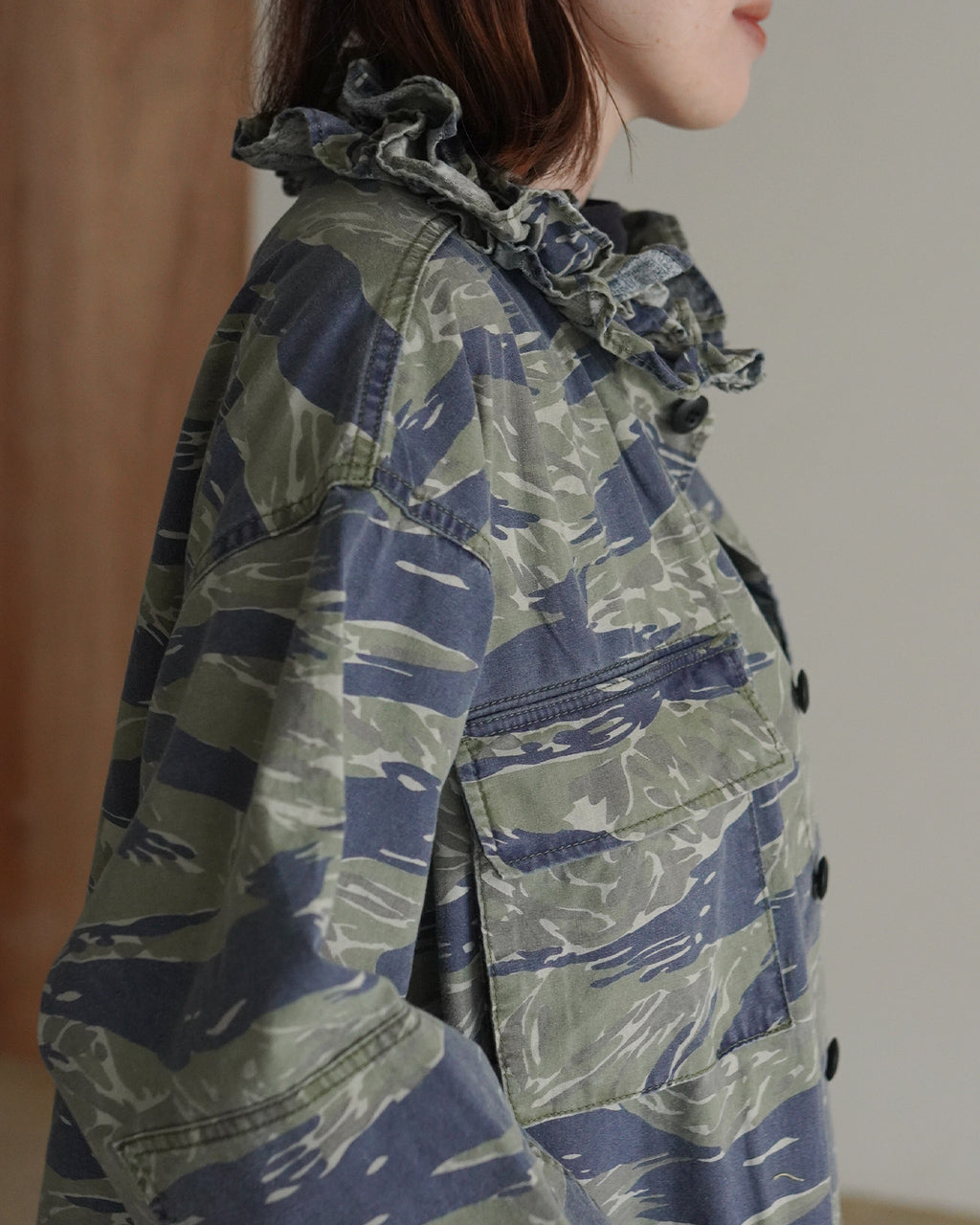 frill collar camo jacket CC-5004