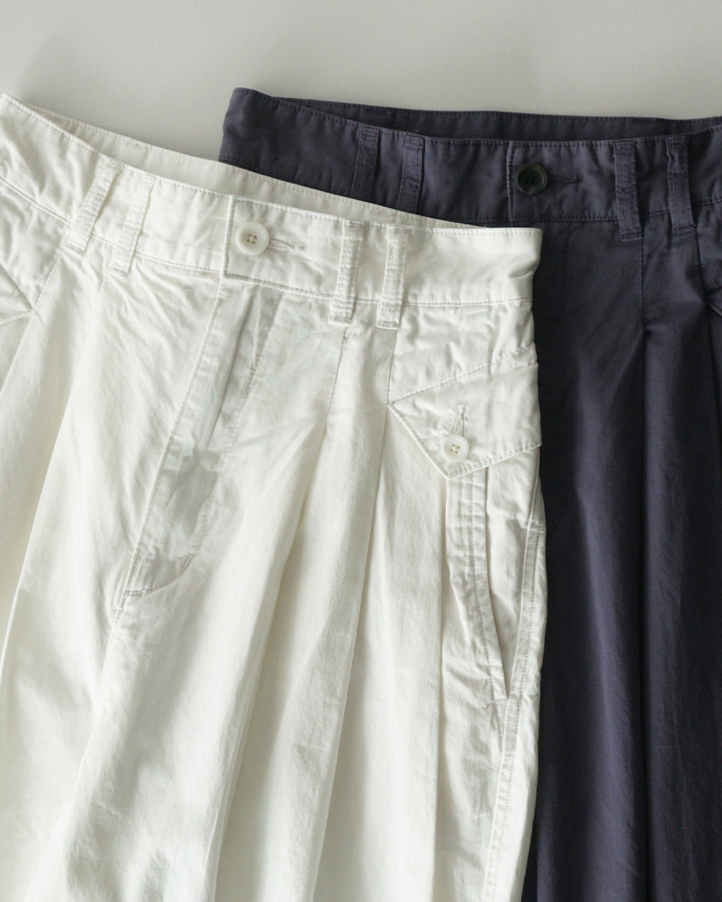 garment dye over tuck pants CC-4529