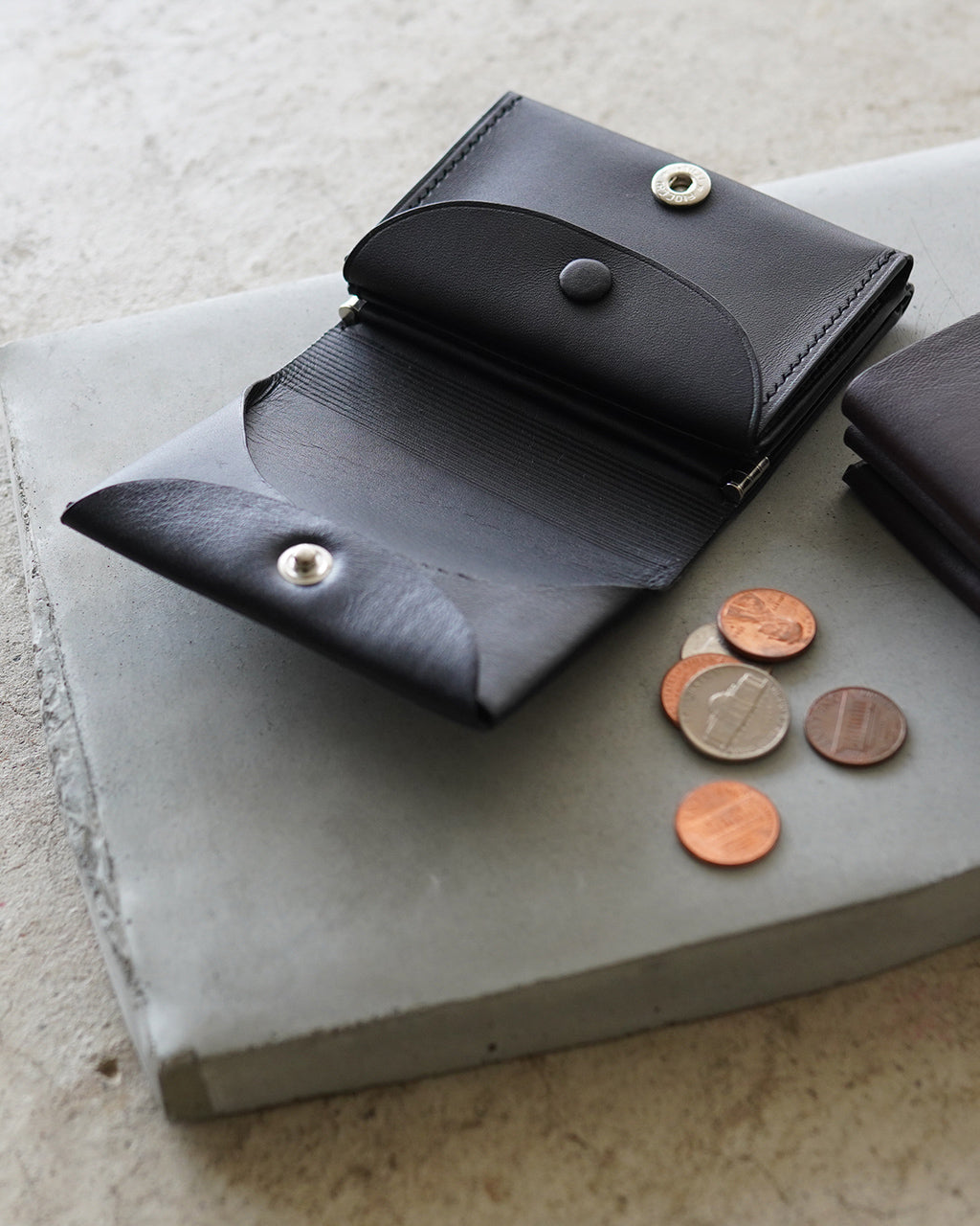 ED ROBERT JUDSON エドロバートジャドソン フラップ トライフォールド ウォレット FLAP TRIFOLD WALLET 三つ折り  財布 B01LHWL-57LD【送料無料】 - black(col.05) / F