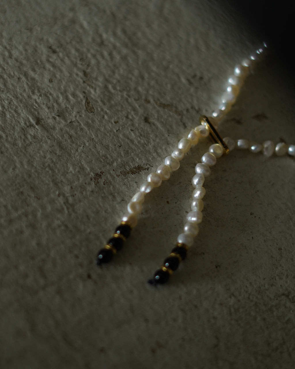 Pearl Onyx Necklace EO26AW-47