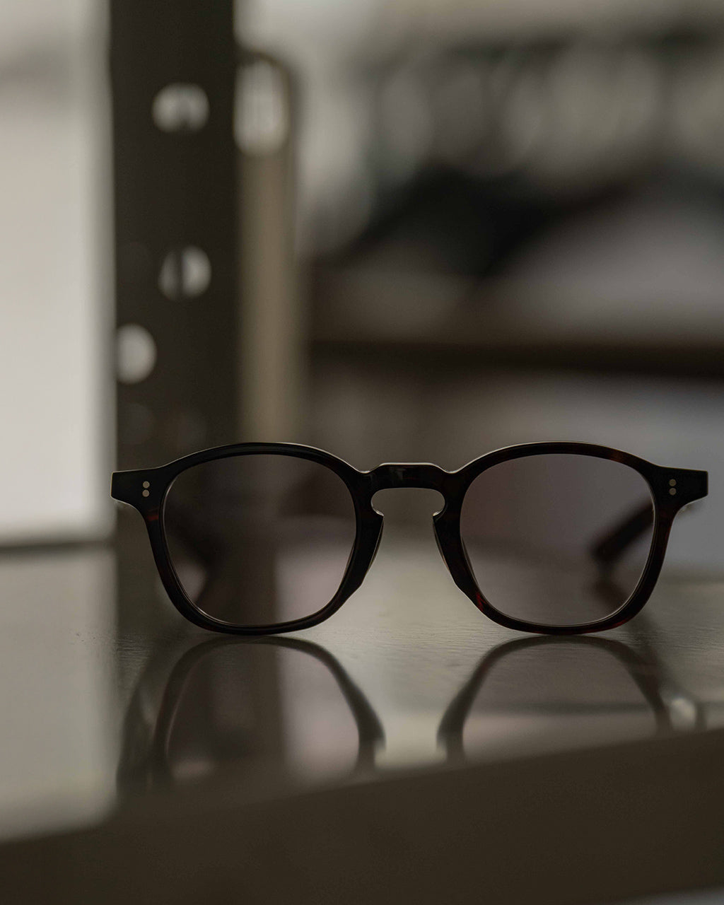 Few by NEW. フューバイニュー サングラス F10/48 ブラック Few by NEW. フューバイニュー / F5 c-1 Black | メガネのクギミヤ