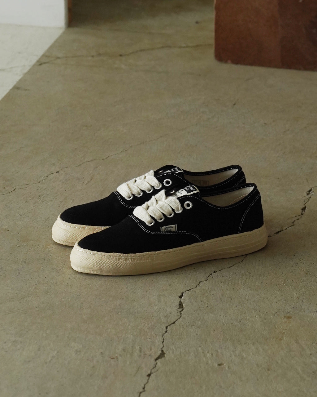 Maison MIHARAYASUHIRO General Scale. "COLORADO" Canvas Low-Top Sneakers S14FW703