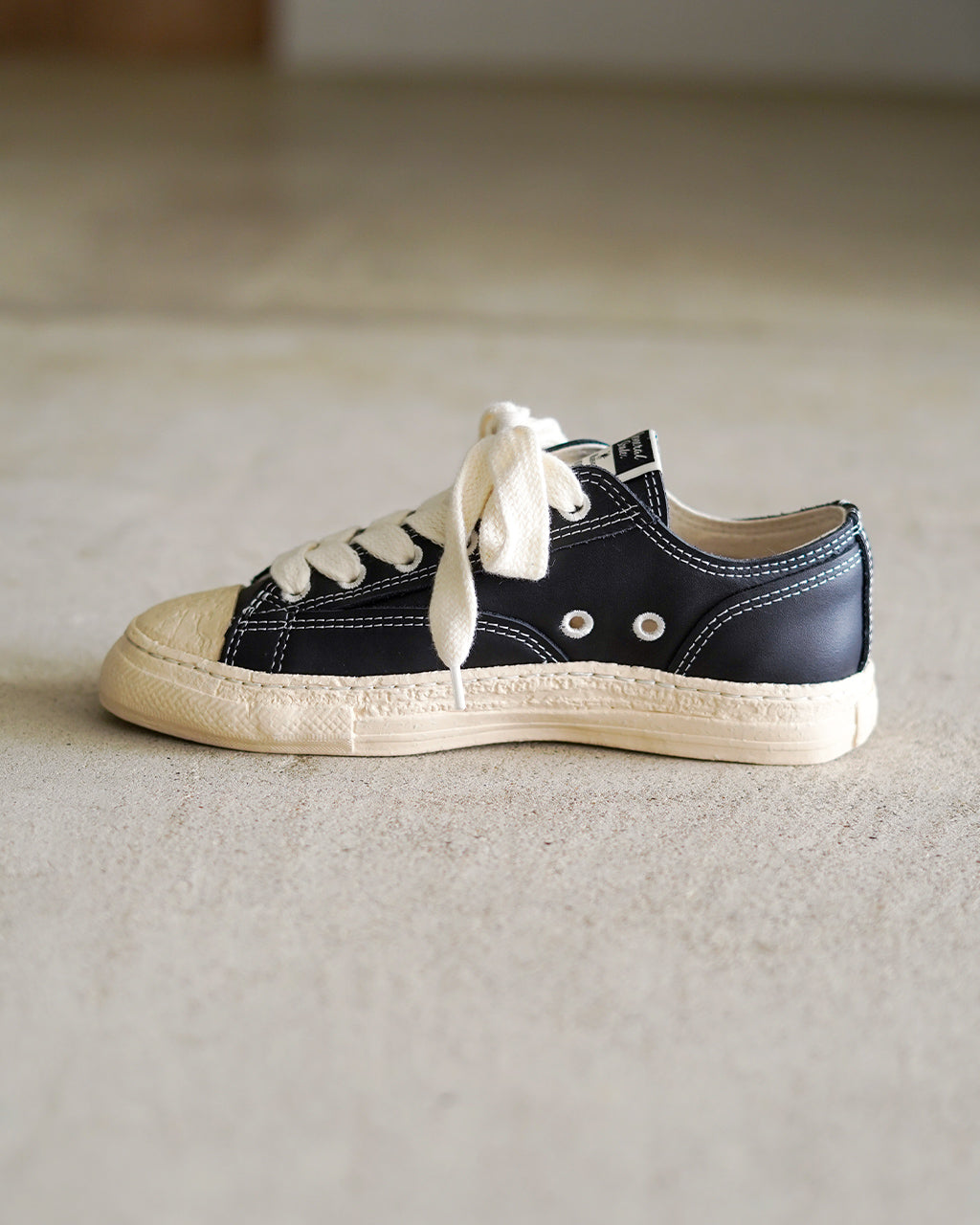 "TRENT" Leather Low-Top Sneakers S14FW714