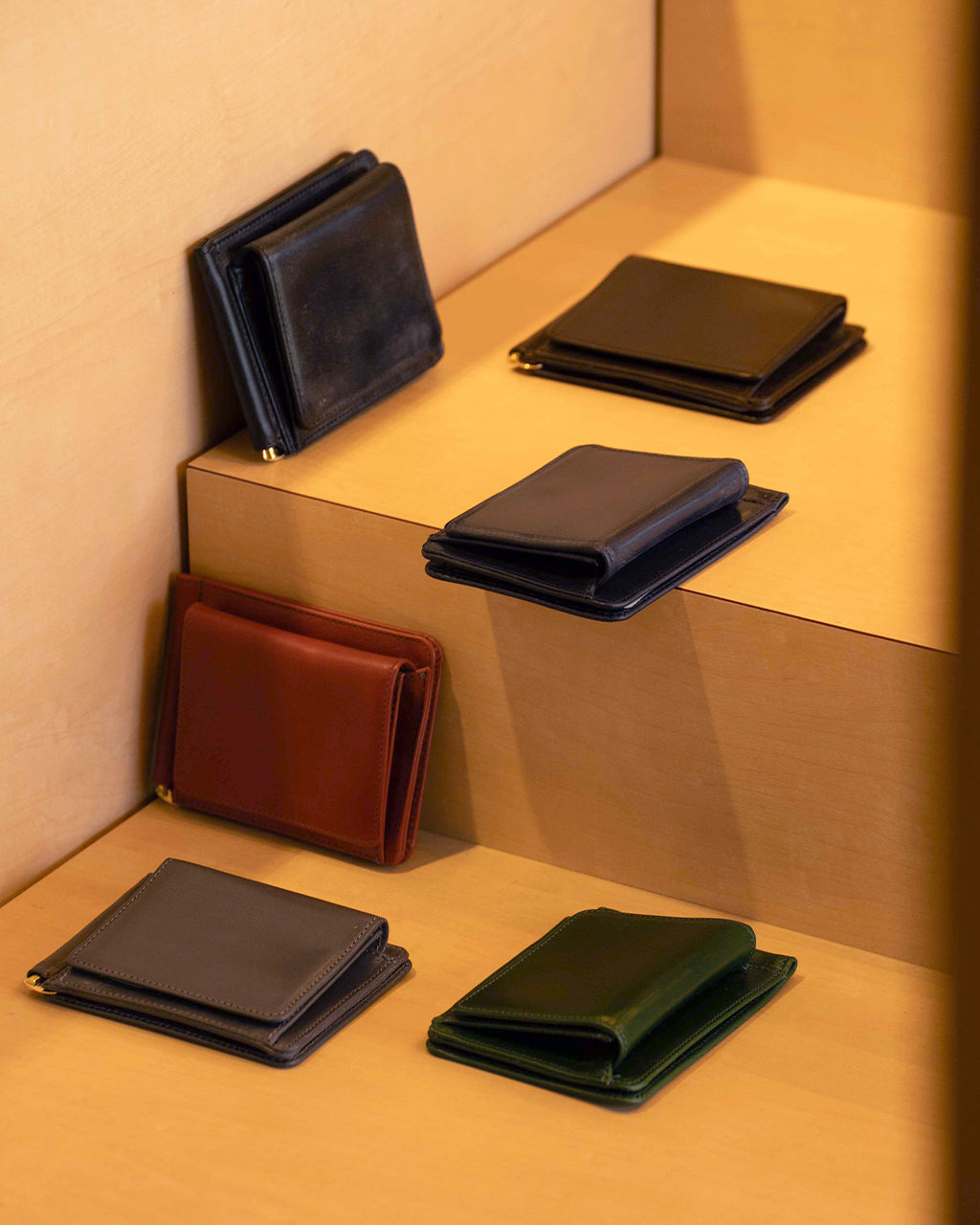 | coupon | MONEY CLIP WITH POCKET