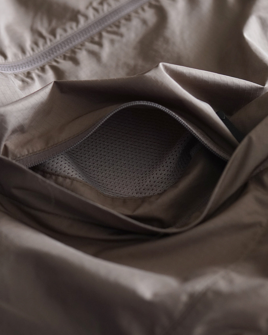 Rip-stop Cropped Jacket GLW16147