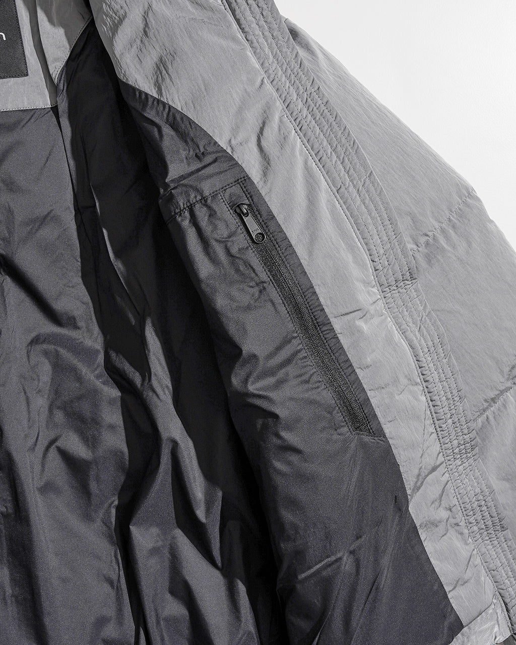 Dope Dyed Ripple Nylon Down Jacket GLW25339
