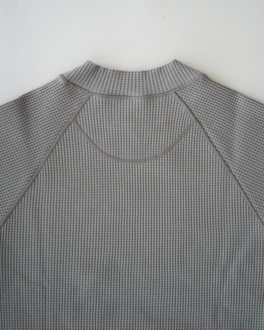 WF Light Mock Neck L/S T-shirt GLW45331