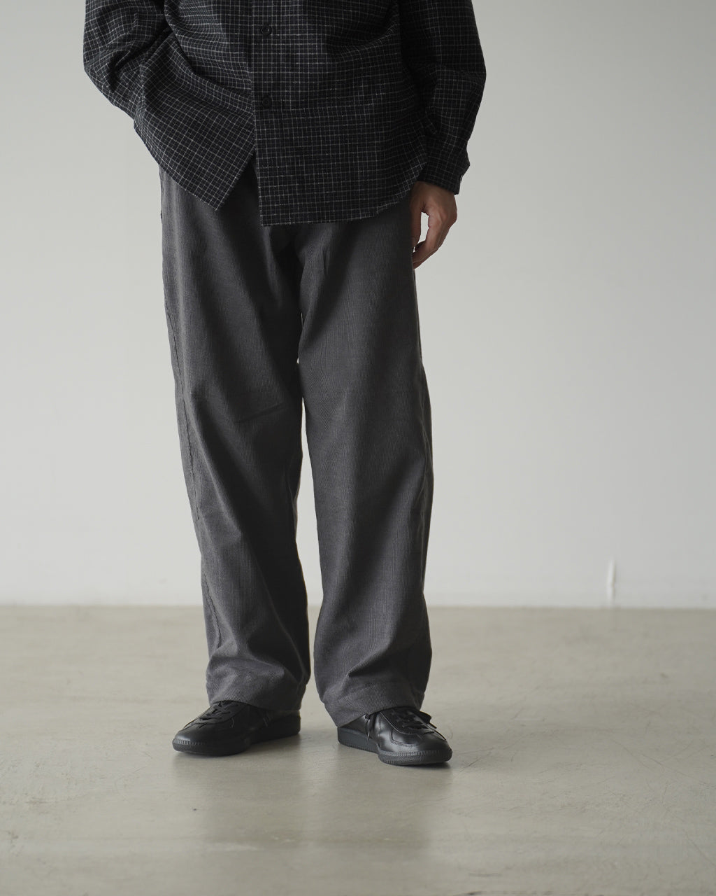 Corduroy Straight Pants GL76357