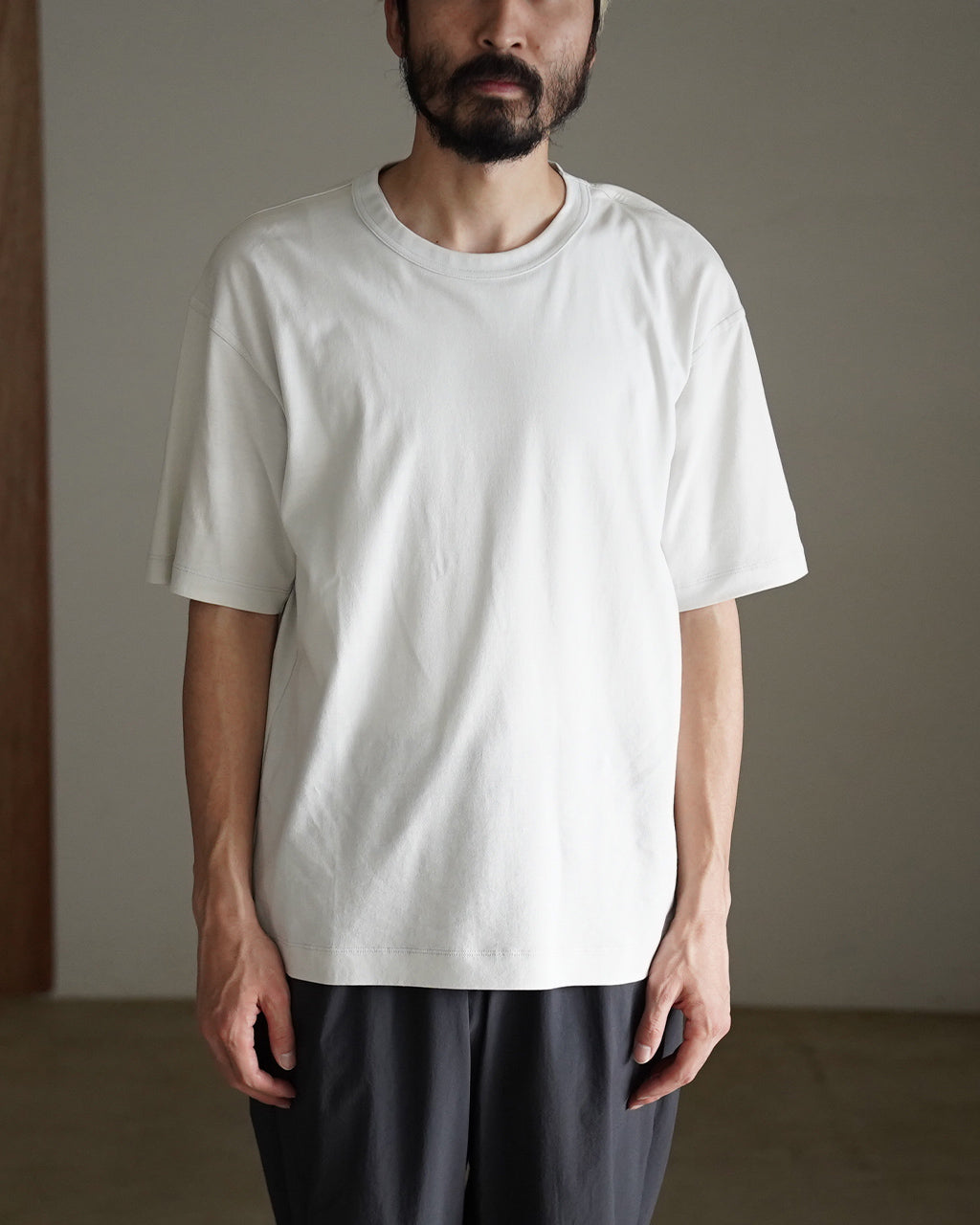 Lieve Van Gorp レザーカットソー　Tシャツ Embroidered Cotton-Jersey T-Shirt Burgundy | VERSACE