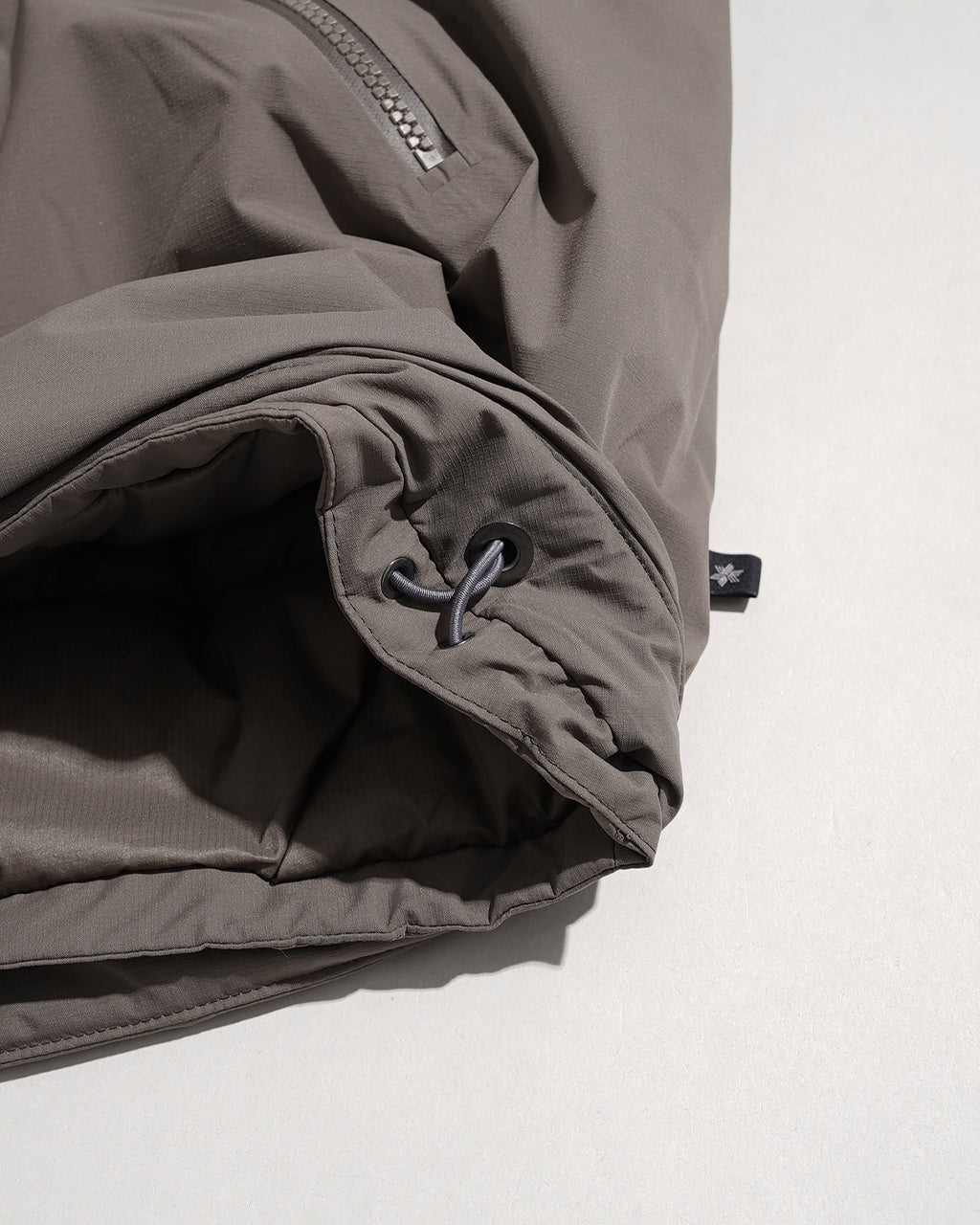 WINDSTOPPER Triangular Down Jacket GL26337