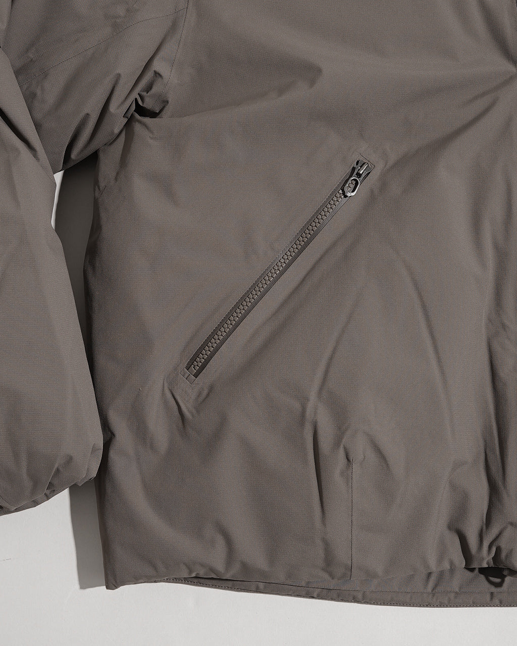 WINDSTOPPER Triangular Down Jacket GL26337