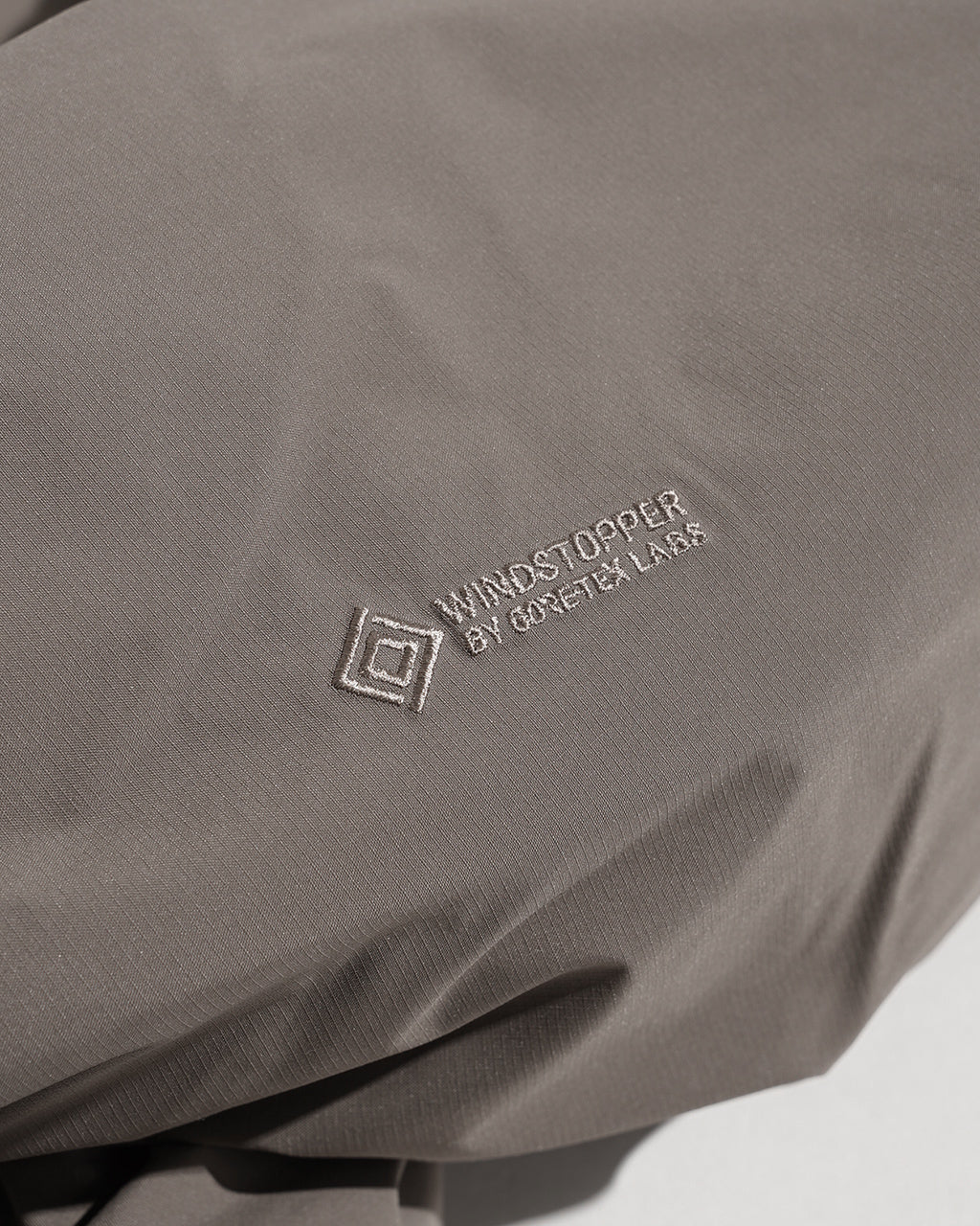 WINDSTOPPER Triangular Down Jacket GL26337
