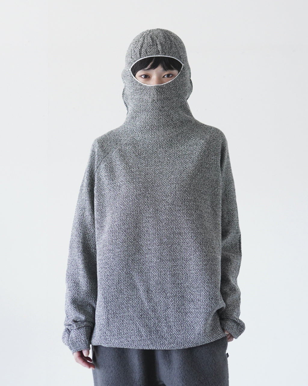 Perforated Wholegarment Knit Top GZ36308