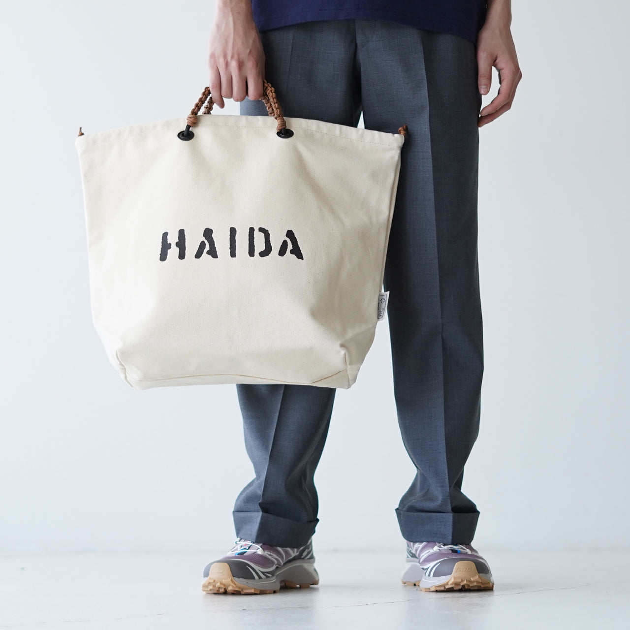 HAIDA ハイダ キャンバス トゥヒル コレクション L CANVAS (TOW HILL