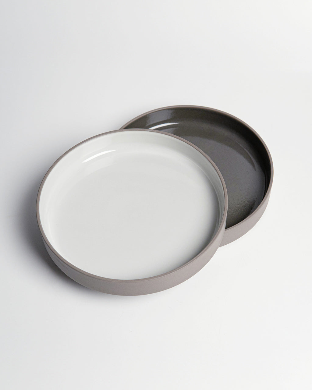 HASAMI PORCELAIN ハサミポーセリン 浅ボウル 皿 Shallow Bowl 220×37mm 波佐見焼き 西海陶器 食洗器対応 HDG110 HAW110【クーポン対象外】