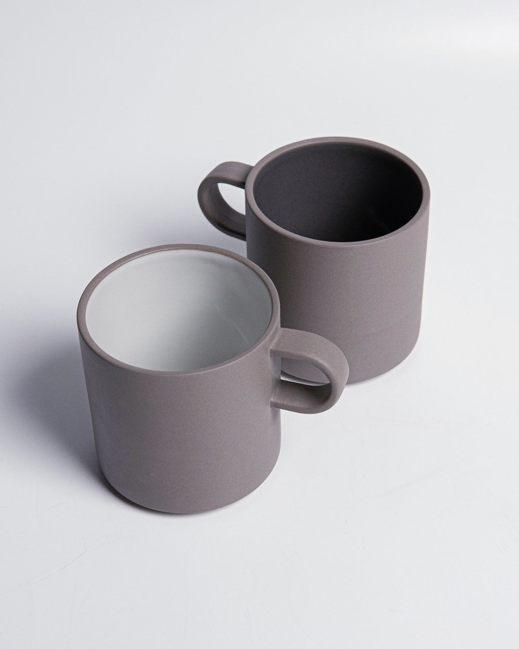 HASAMI PORCELAIN ハサミポーセリン ミディアム マグカップ Mug Cup 85×89mm Medium 385ml 波佐見焼き 西海陶器 食洗器対応 コーヒーカップ HDG120 HAW120【クーポン対象外】