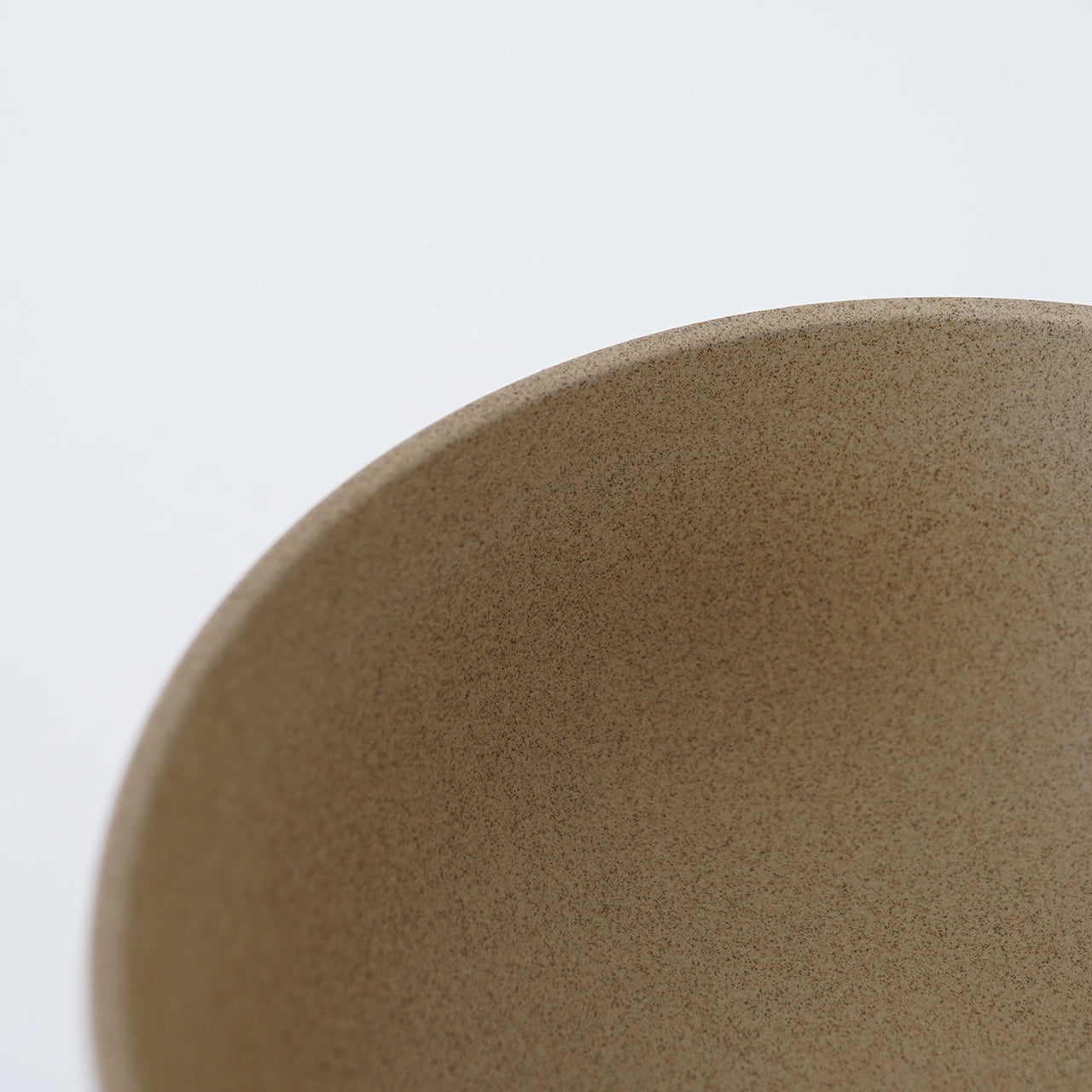 HASAMI PORCELAIN Mid-Deep Round Bowl 18.5cm×7.2cm HP049