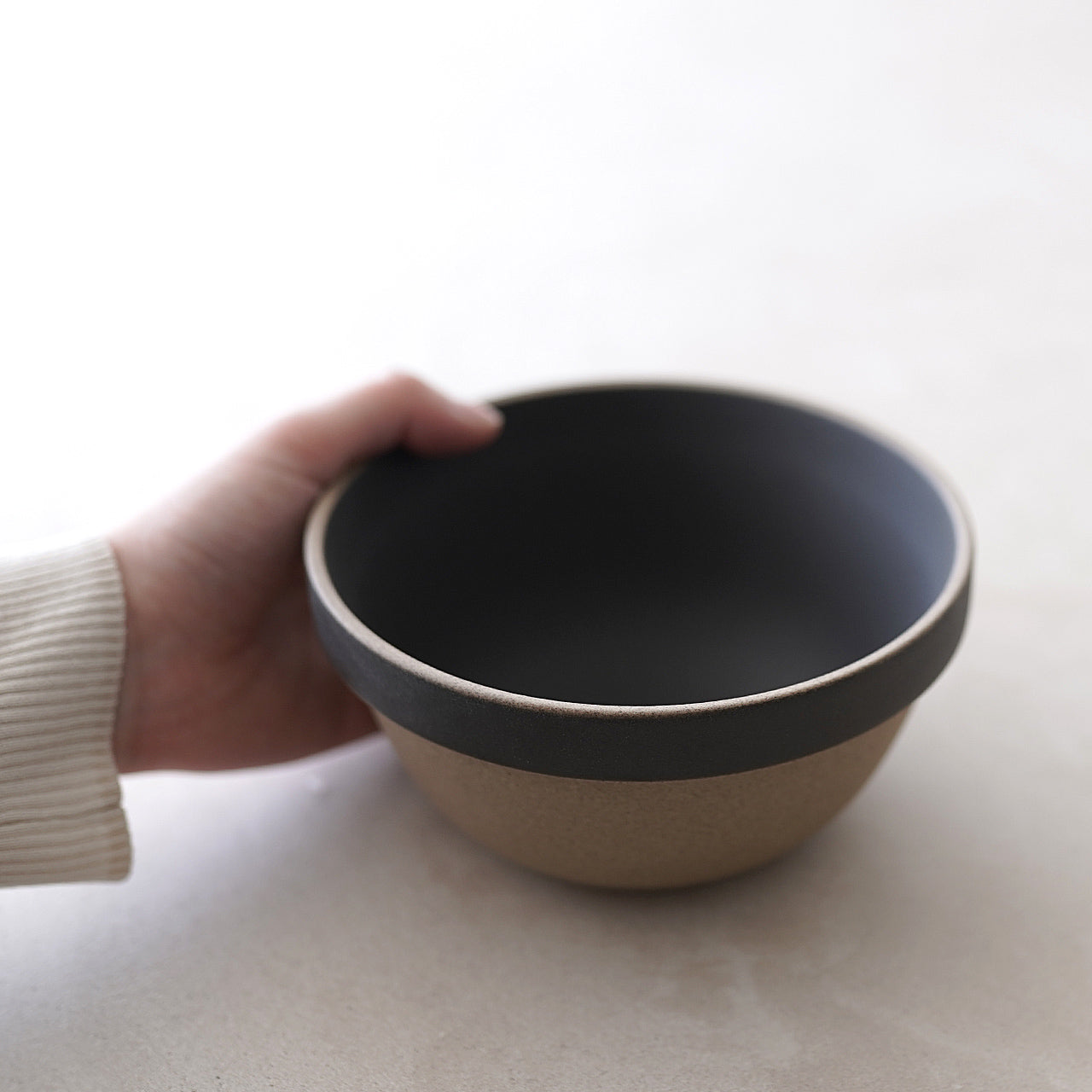 HASAMI PORCELAIN Mid-Deep Round Bowl 14.5cm×7.2cm HPB048 HPM048