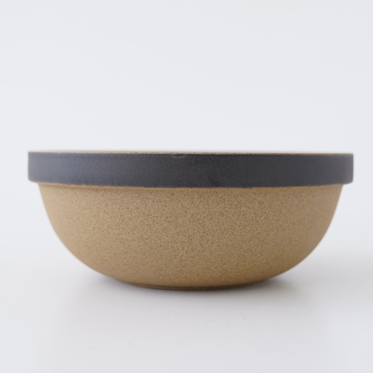 HASAMI PORCELAIN Mid-Deep Round Bowl 18.5cm×7.2cm HPB049 HPM049