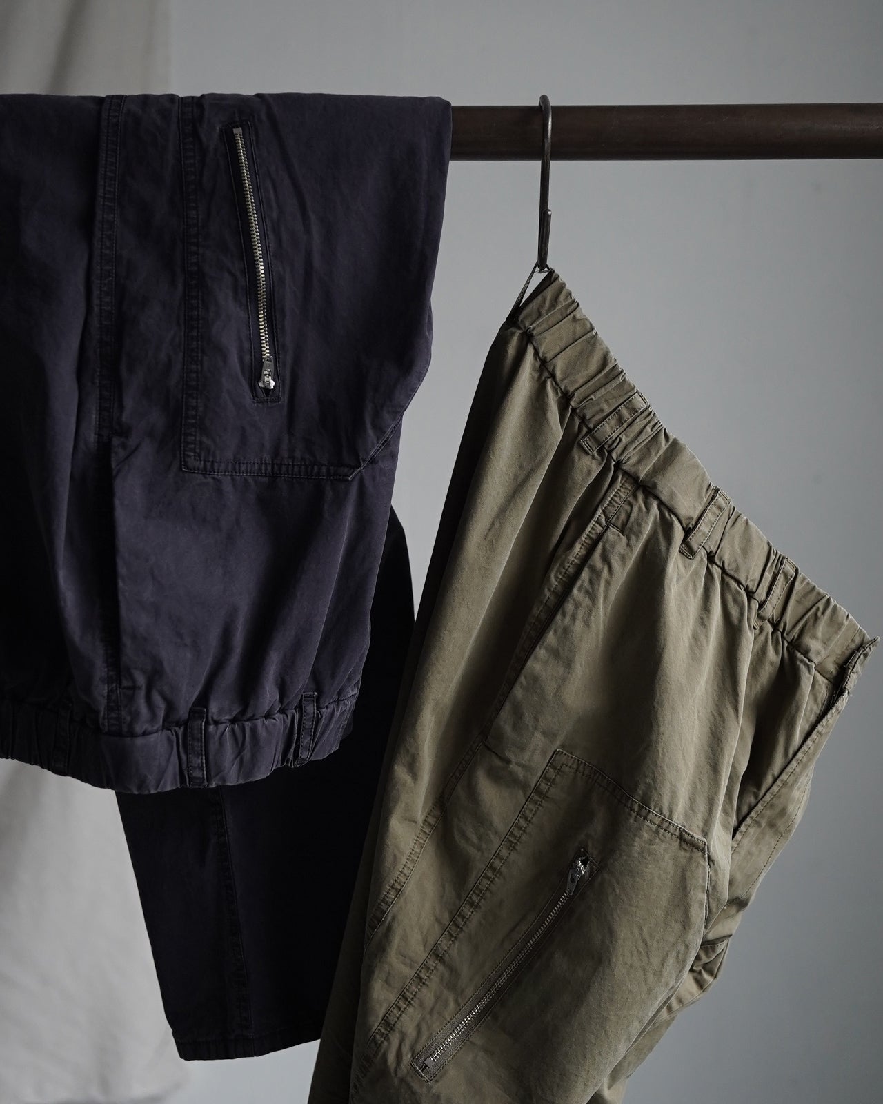 ISSUETHINGS イシューシングス type110 カーゴパンツ メンズ 26a/110-c