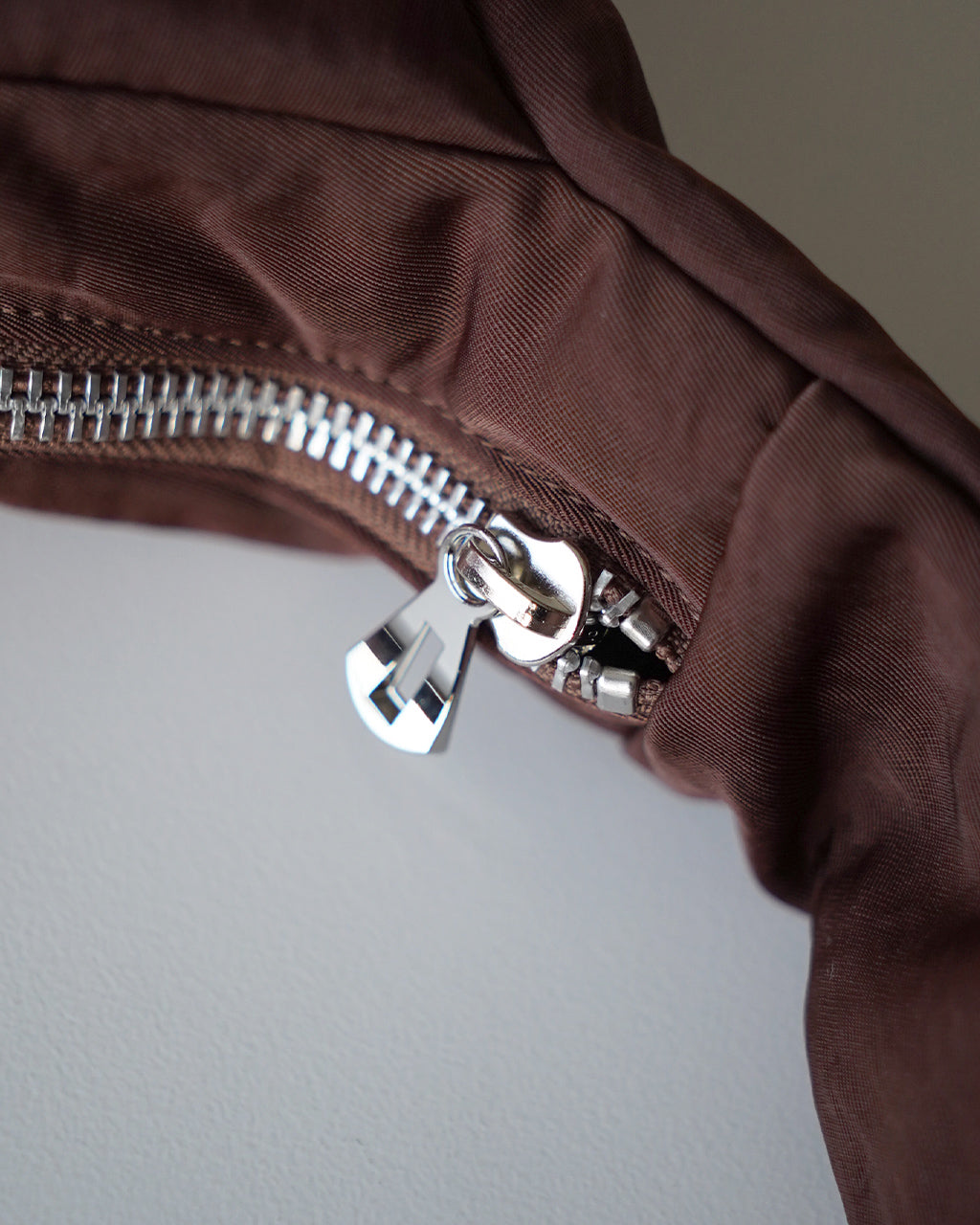 ANNIE PUFFER TOWN MOON BAG ITTI-BAG-121-CB