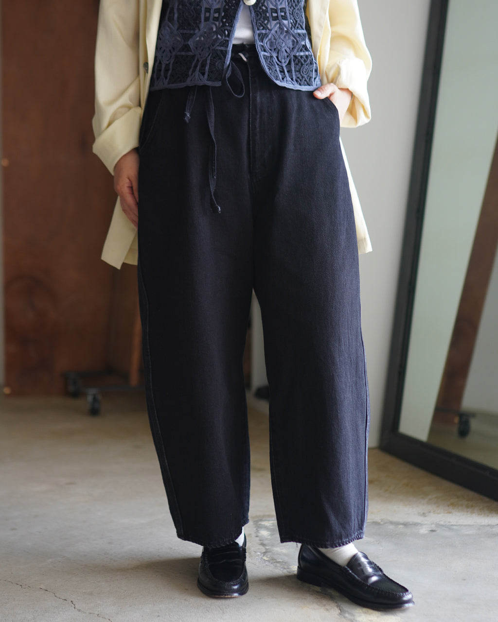 【Crouka別注色】Round wide denim Trousers J231DN01