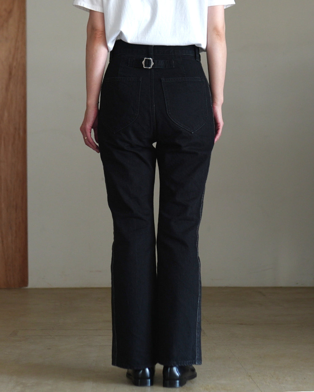 Side Stripe Denim Trousers J253DN01