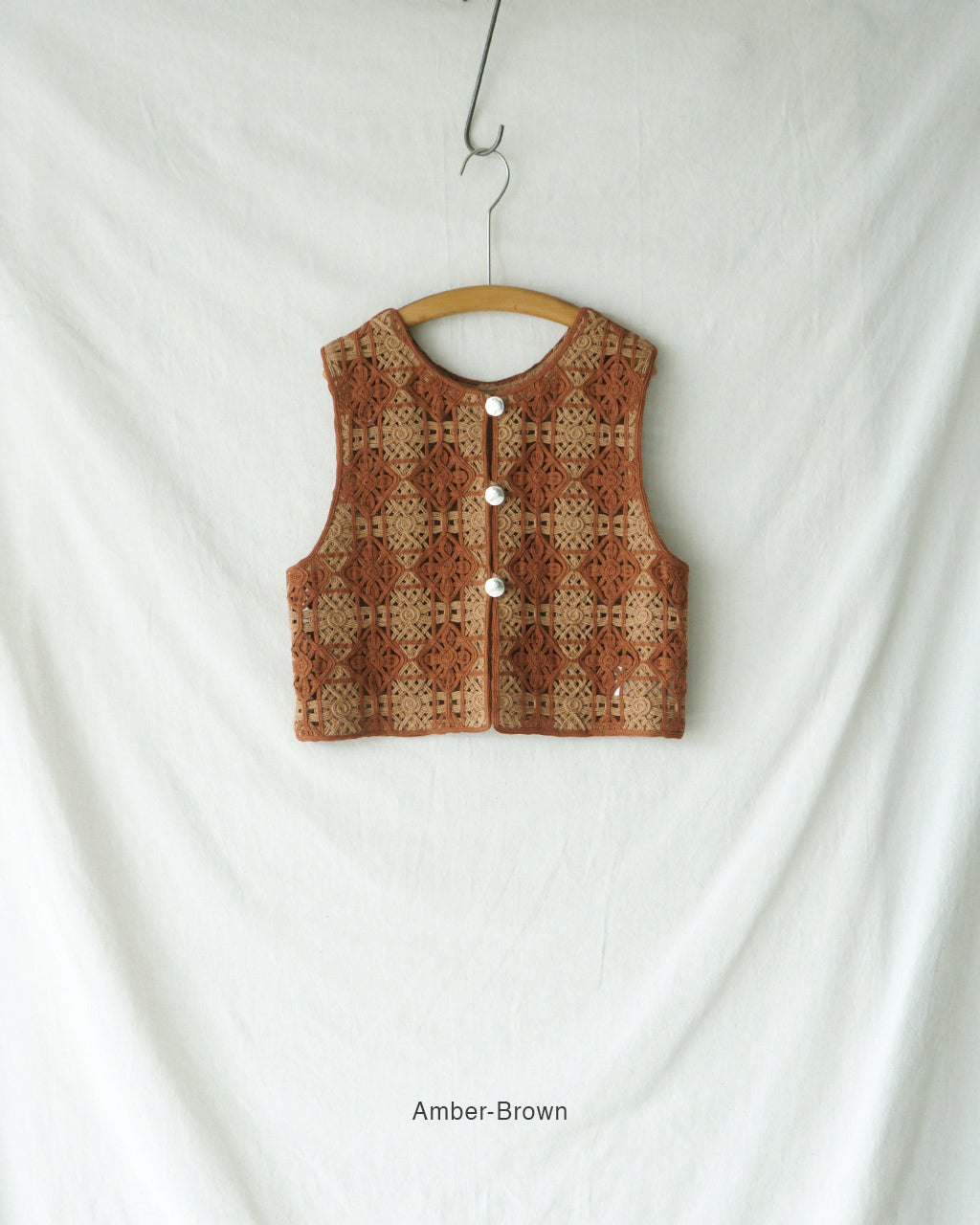 JOICEADDED ジョイスアディッド Embroiderded Vest 刺繍ベスト | Crouka(クローカ)