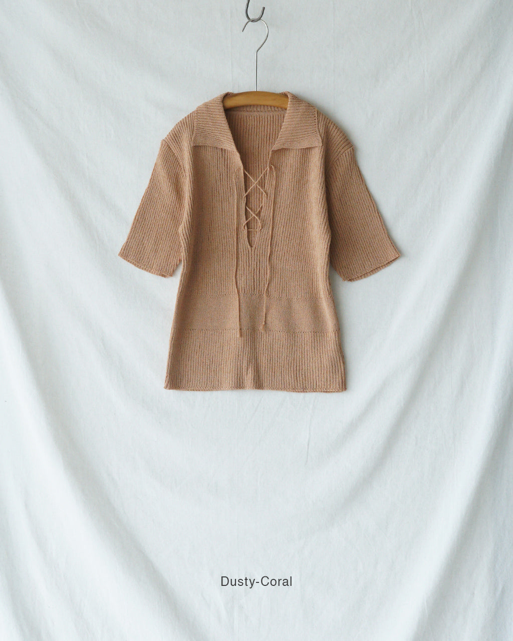 Subtle Accent Knit Polo J261KN05