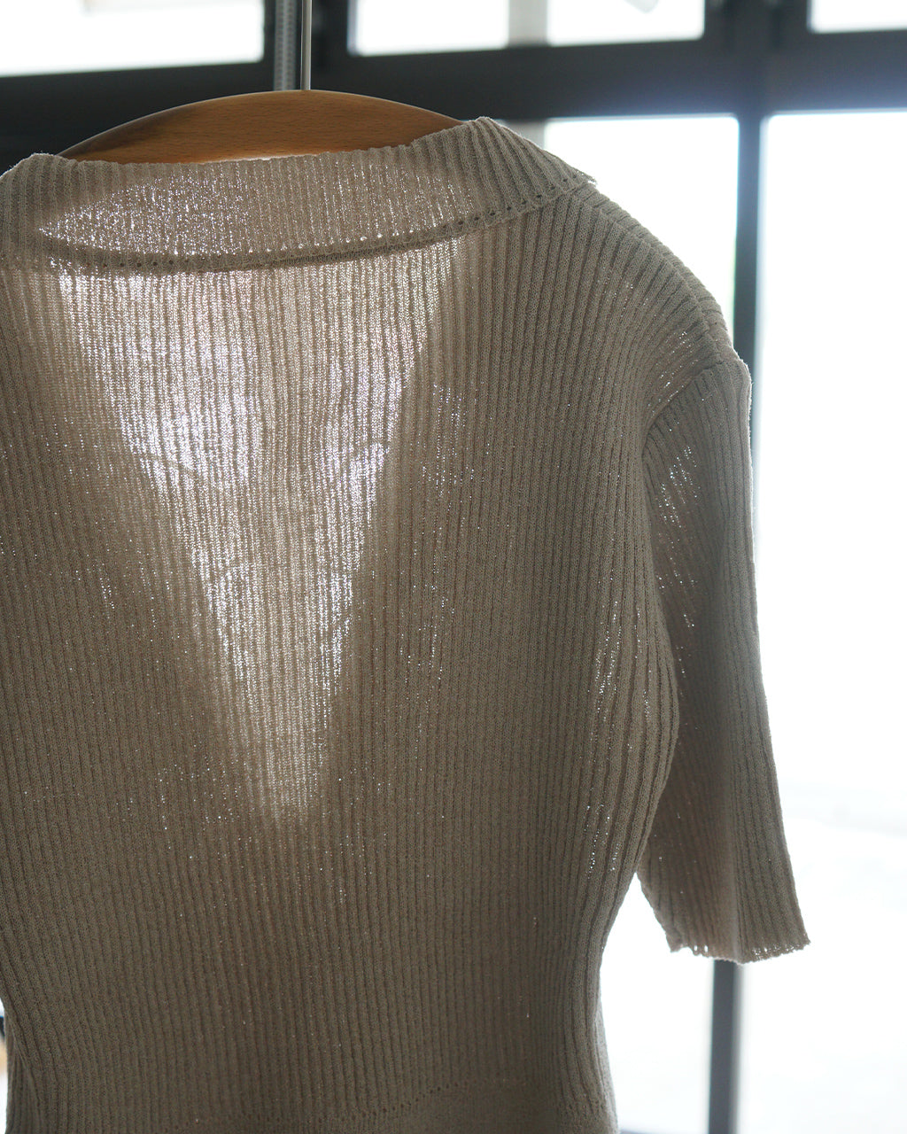 Subtle Accent Knit Polo J261KN05