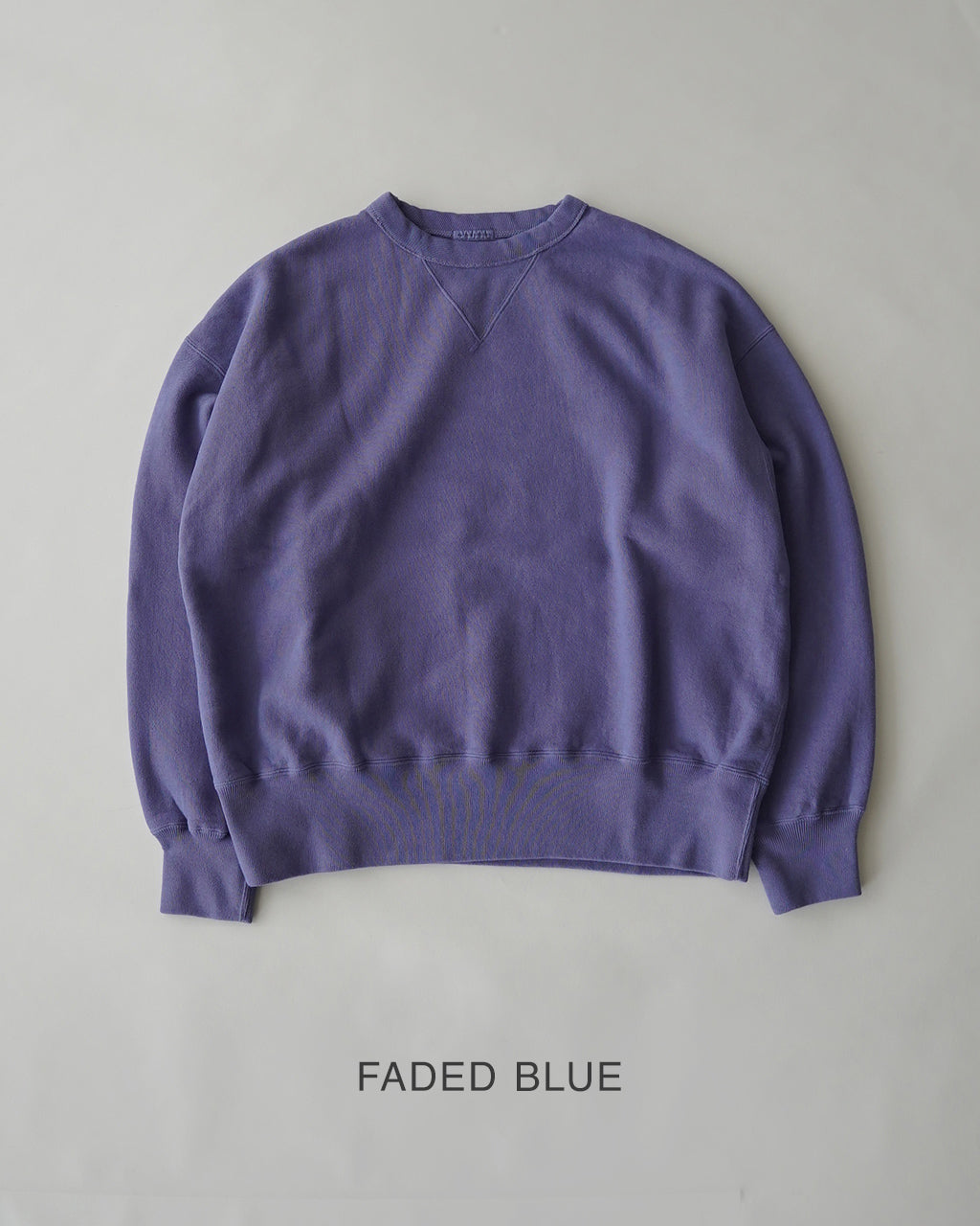 Double V Pullover KS26FCS05