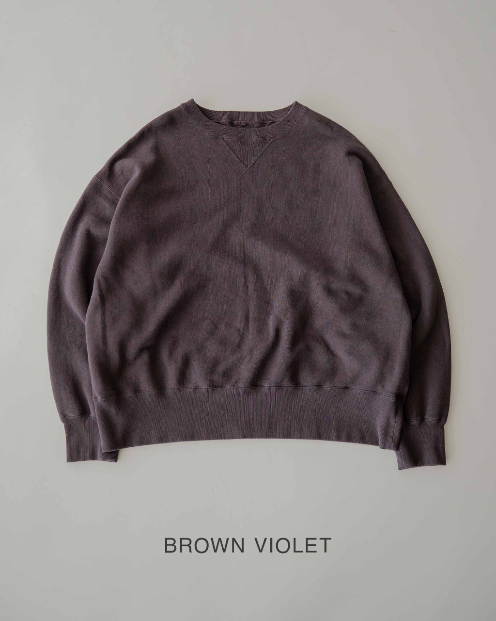 Double V Pullover KS26FCS05