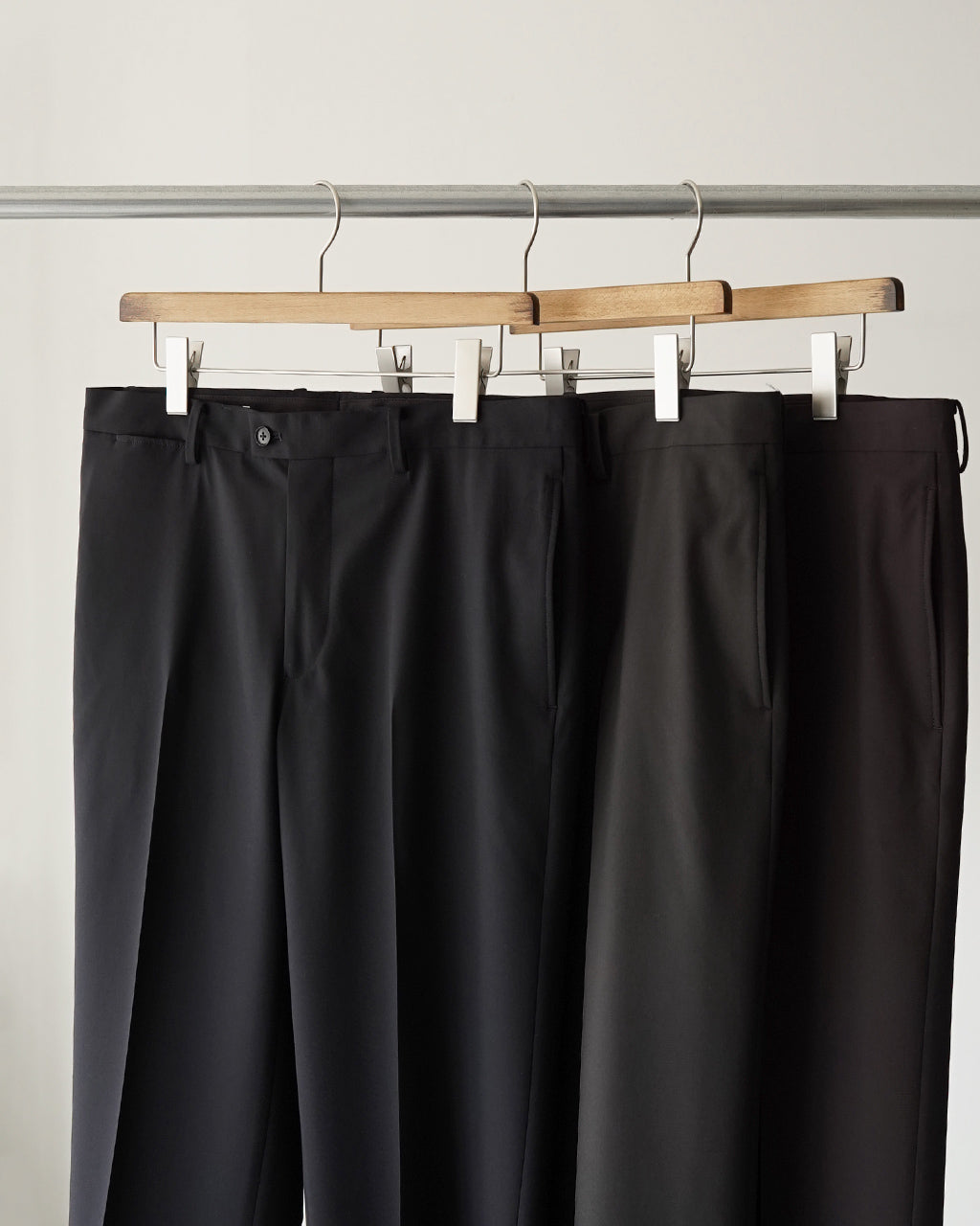 Wool Poplin Neutral Slacks KS26SPT04