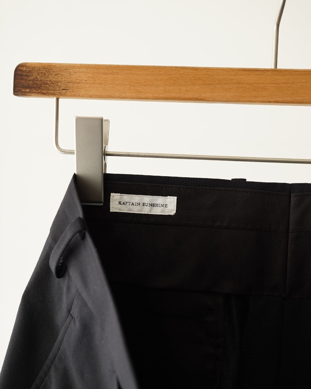 Wool Poplin Neutral Slacks KS26SPT04