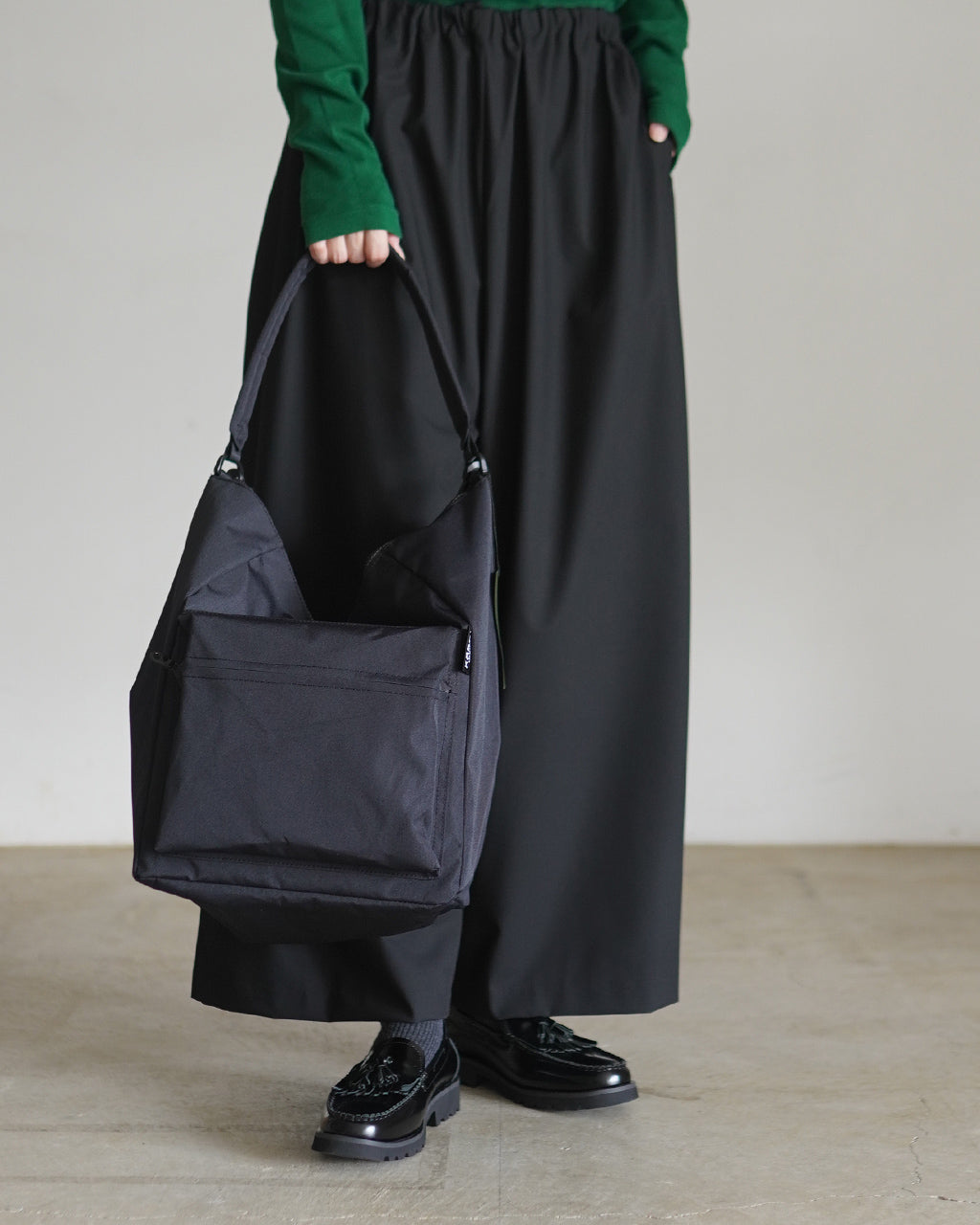 2WAY SHOULDER KARRI AMIACALVA 2ウェイ ショルダーバッグ ボディ