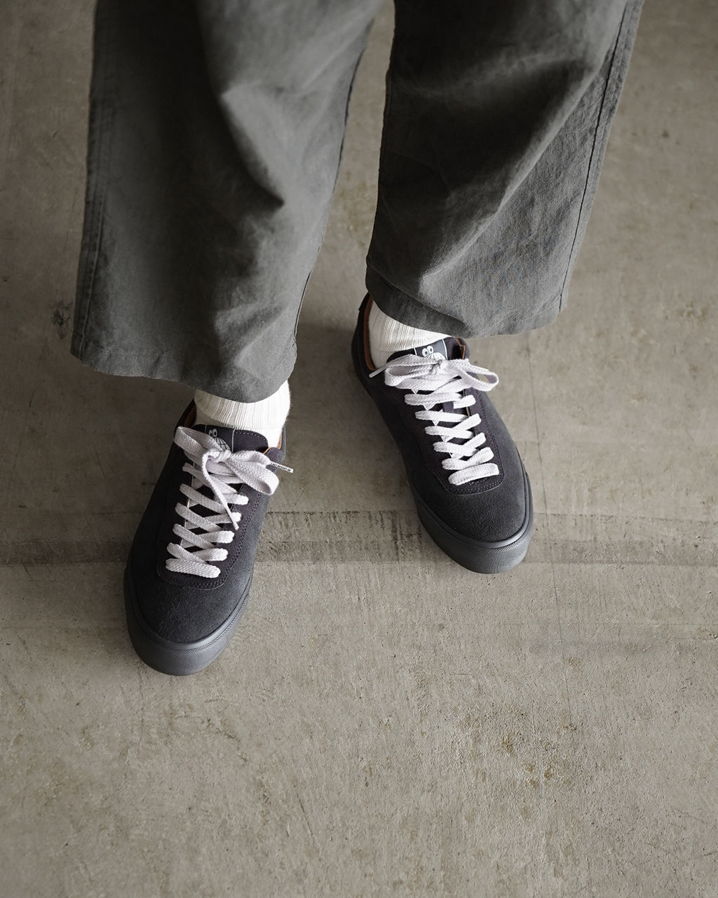 VM001 LO SUEDE LRD22-009