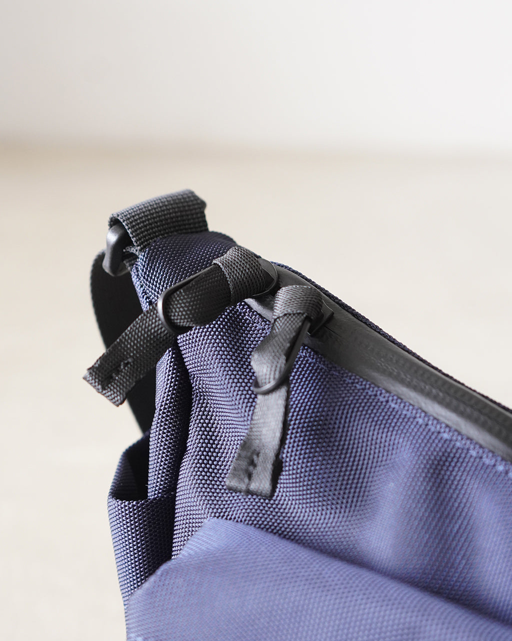 SHOULDER BAG-S LC04 Ssize