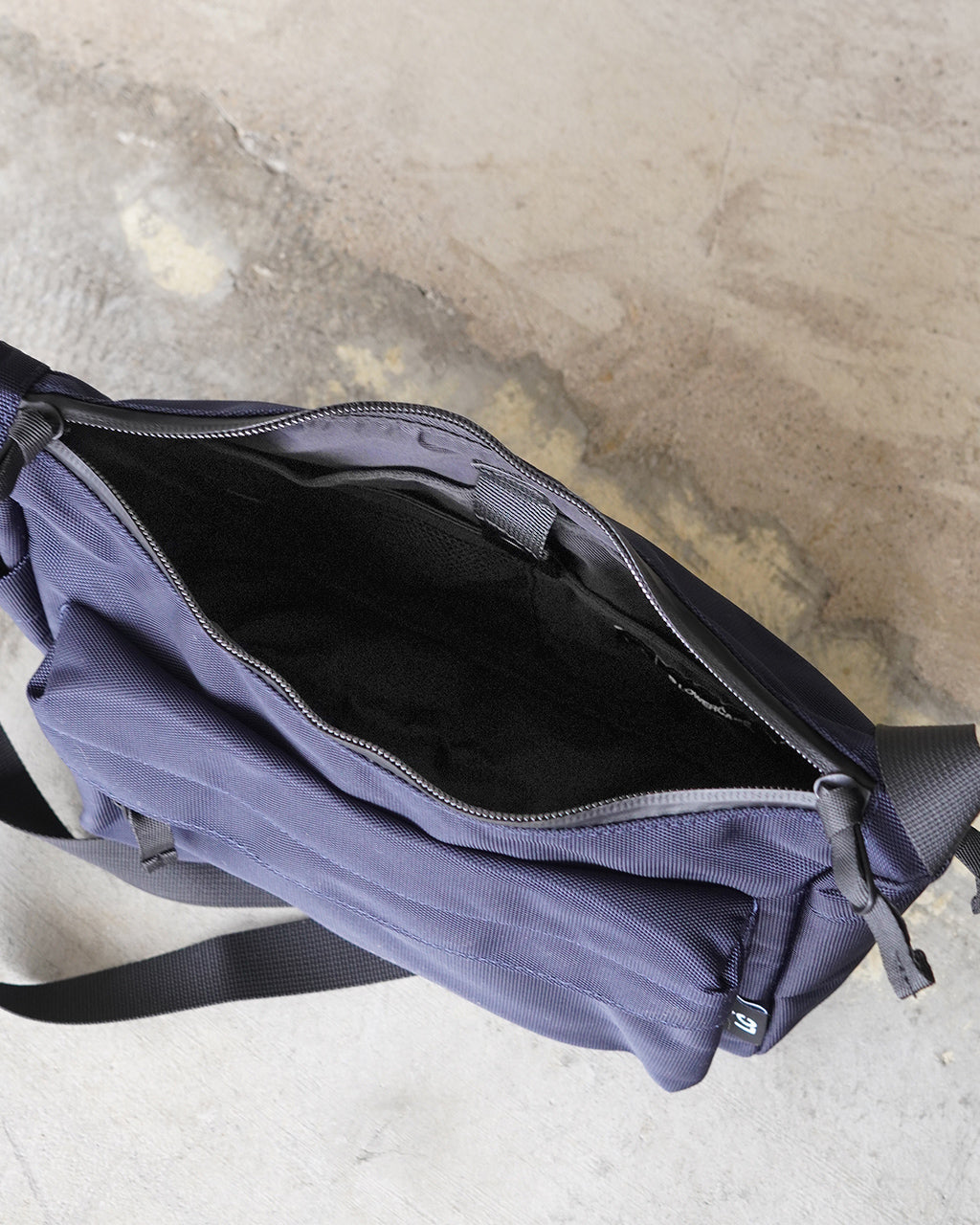 SHOULDER BAG-S LC04 Ssize