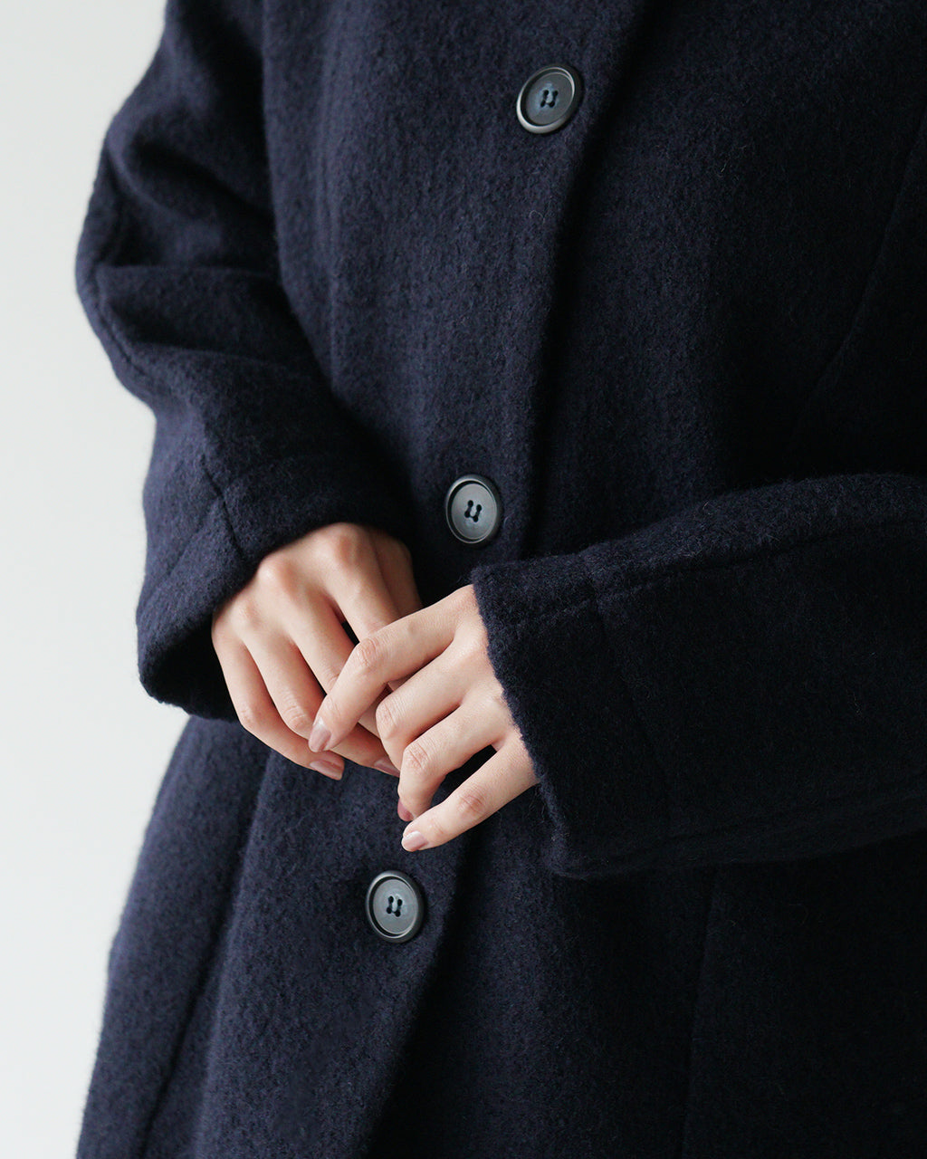 【SALE！20%OFF】mao made マオメイド コート COAT 圧縮ウール モックネック 441137【送料無料】