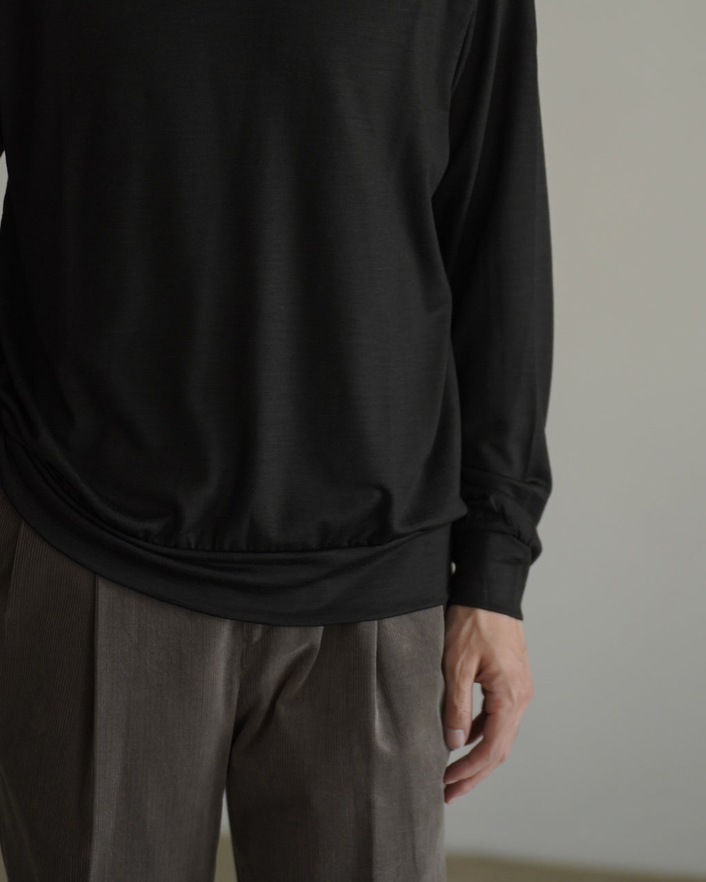 CREW NECK L/S TEE M26C15CS03C