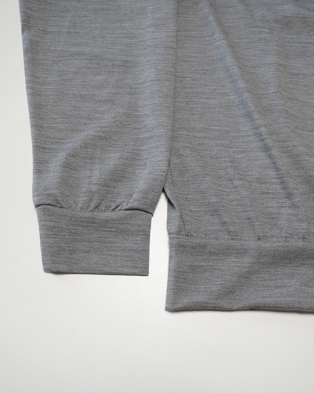 CREW NECK L/S TEE M26C15CS03C