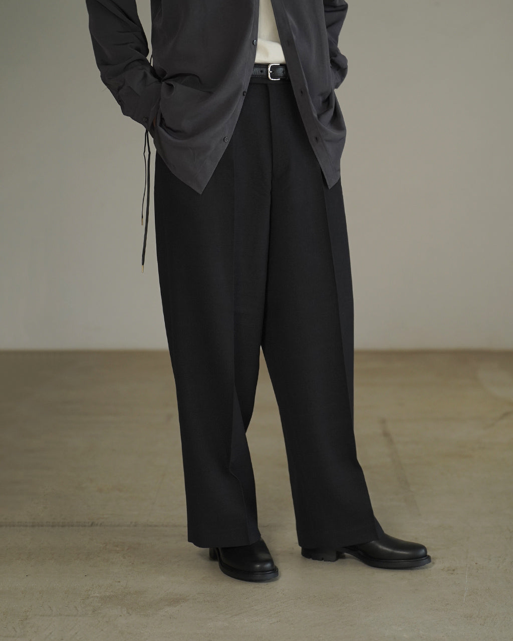Single Pleat Wide Trousers M26C10PT02C