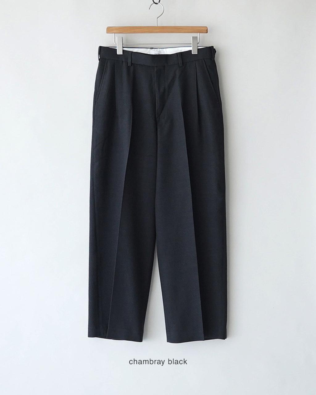 Single Pleat Wide Trousers M26C10PT02C