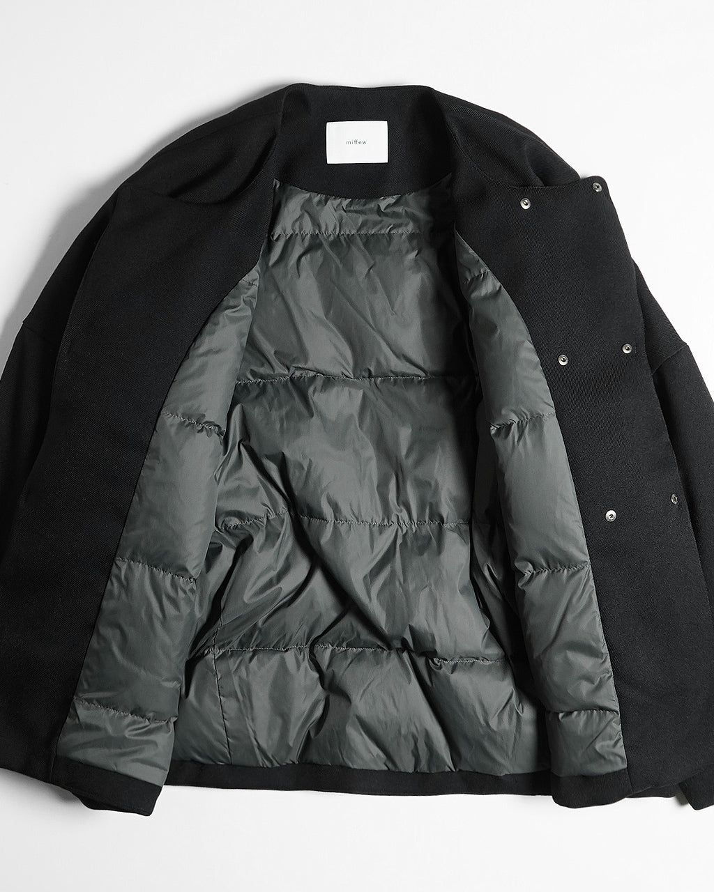 【SALE！20%OFF】miffew ミフュー ダブル ブレスト オーバーダウンジャケット DOUBLE BREASTED OVER DOWN JACKET アウター ウール ノーカラー ショート丈 FEW24WJK5225【送料無料】