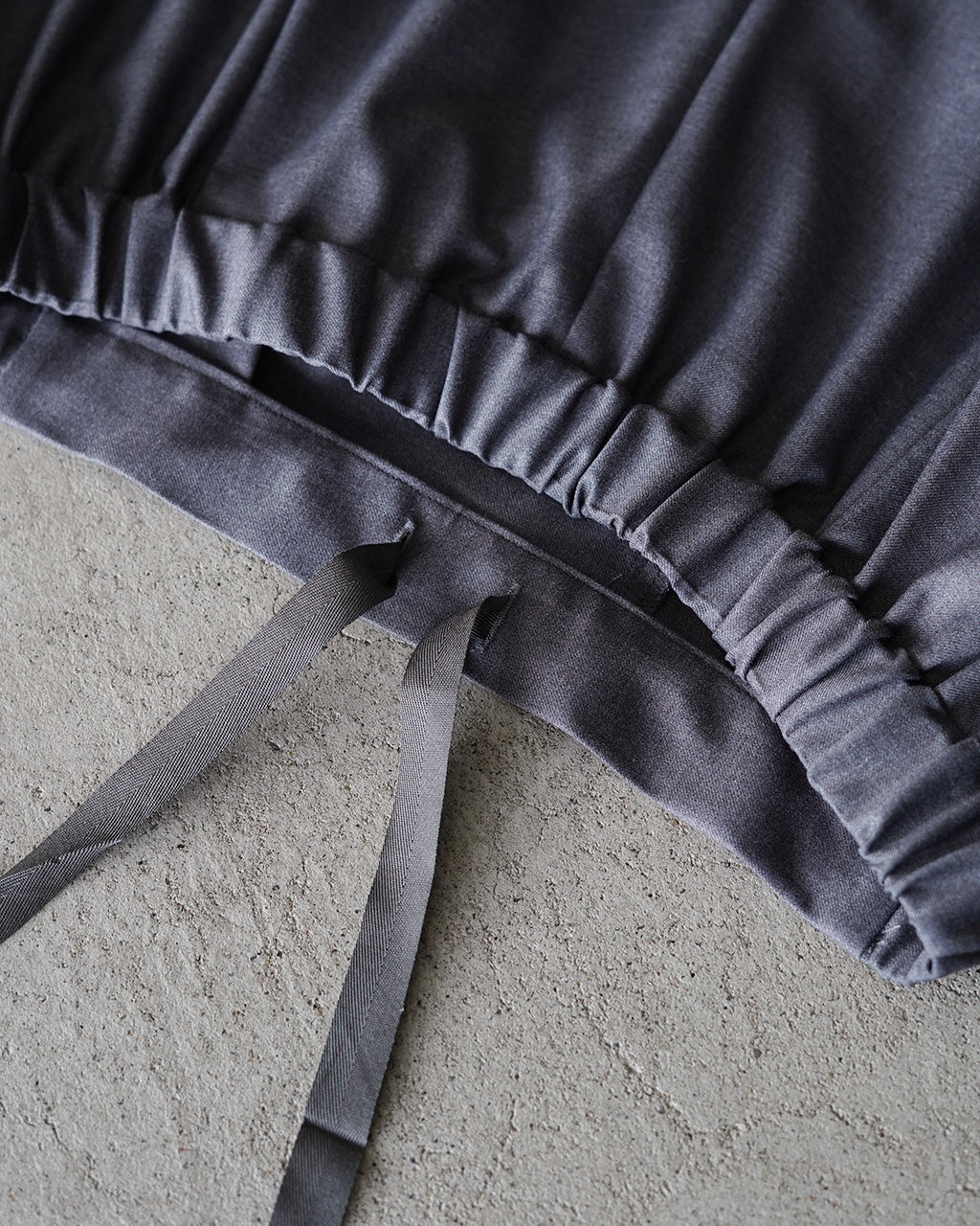 TWO TUCK SLACKS 1-260100