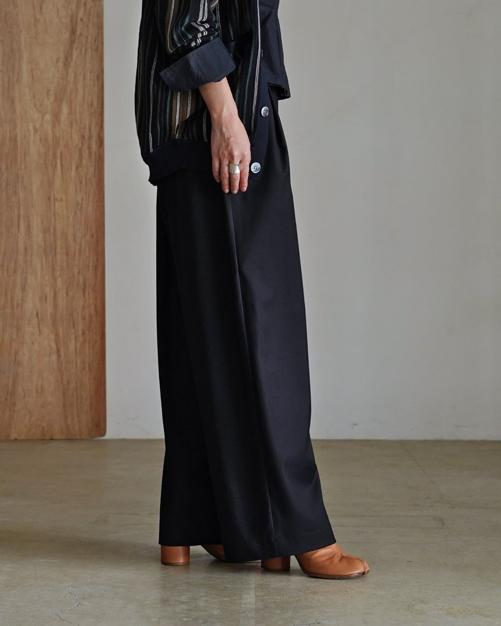 TWO TUCK SLACKS 1-260100